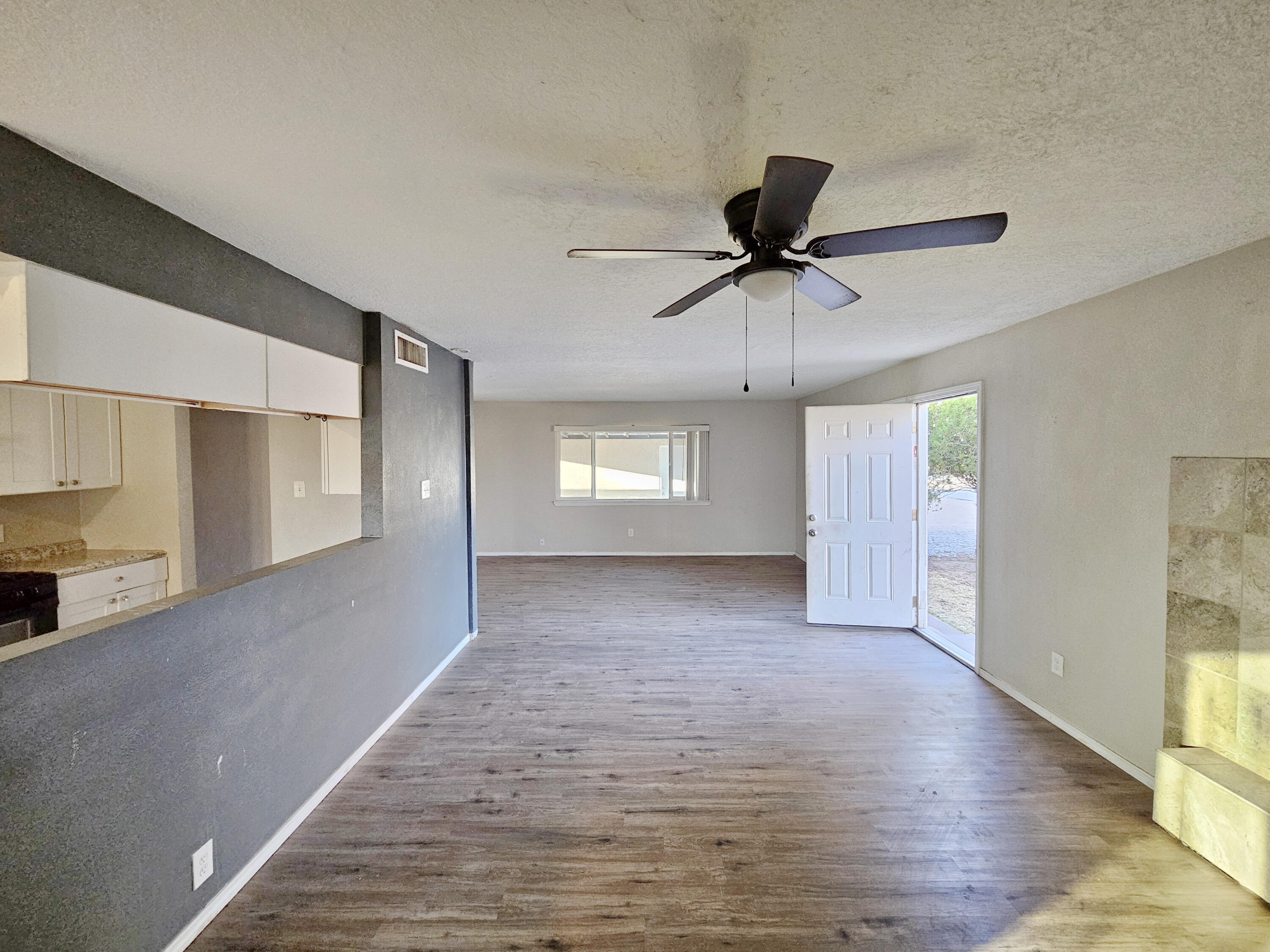 1211 PRESIDIO Place SW