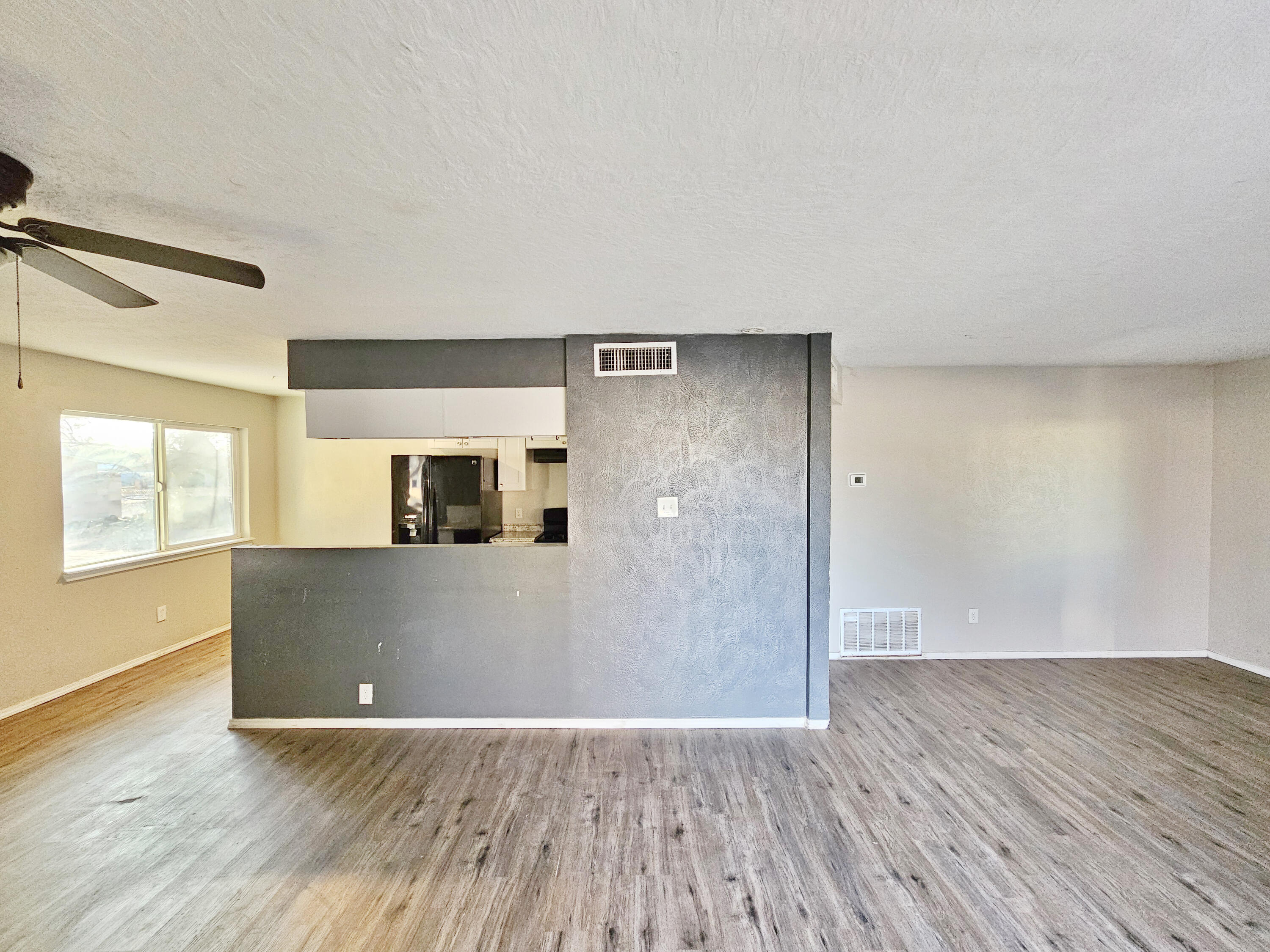 1211 PRESIDIO Place SW