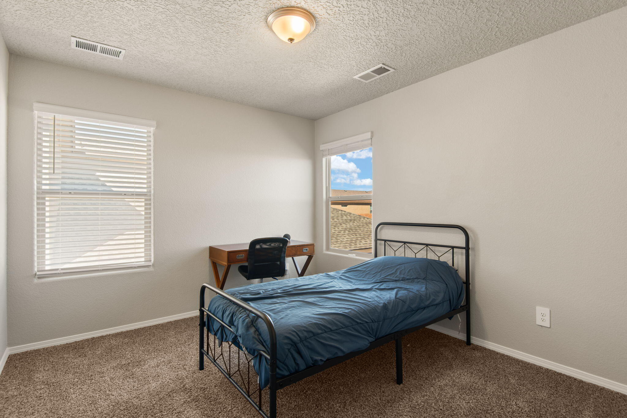 10657 CARESSO SW