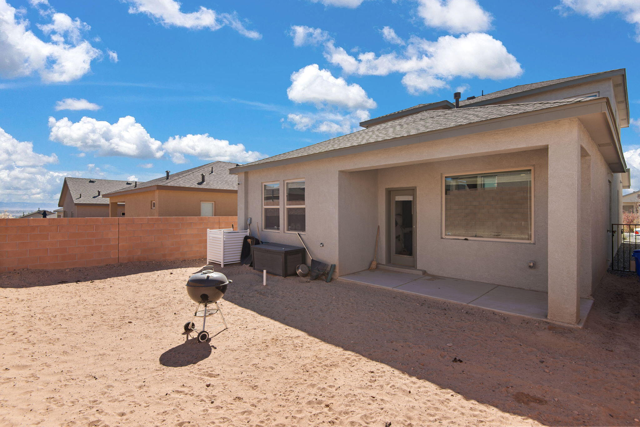 10657 CARESSO SW