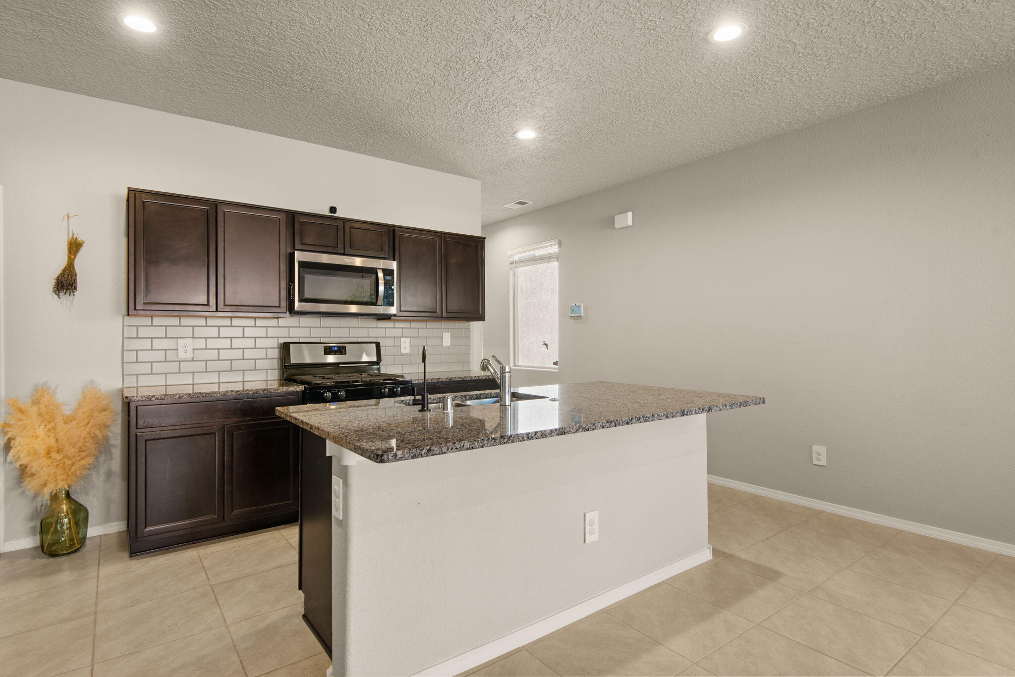 10657 CARESSO SW