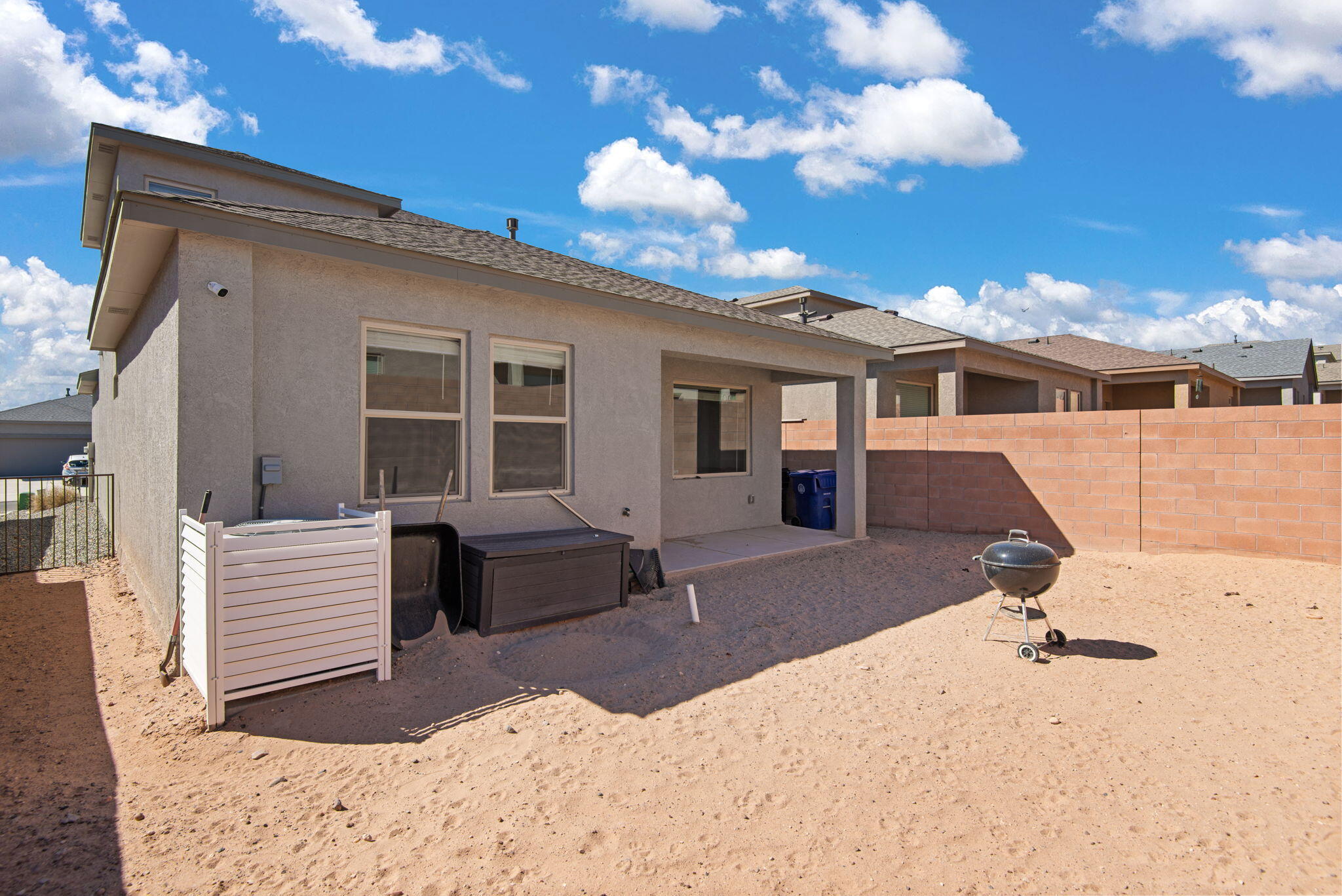 10657 CARESSO SW