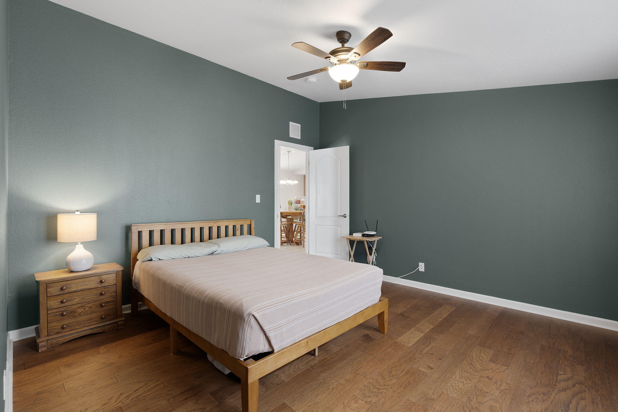 420 ROBIN MEADOW Street NW