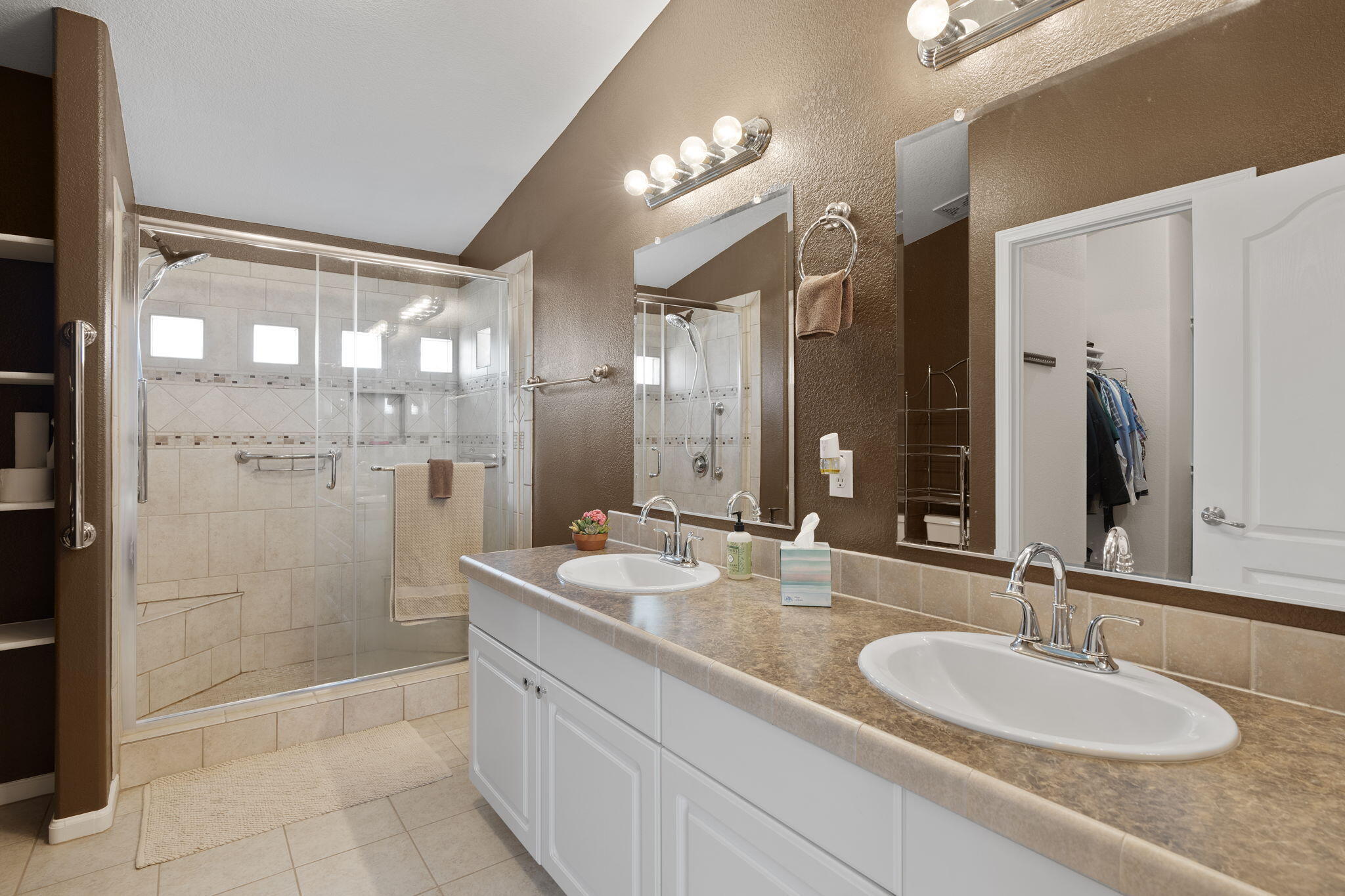 420 ROBIN MEADOW Street NW