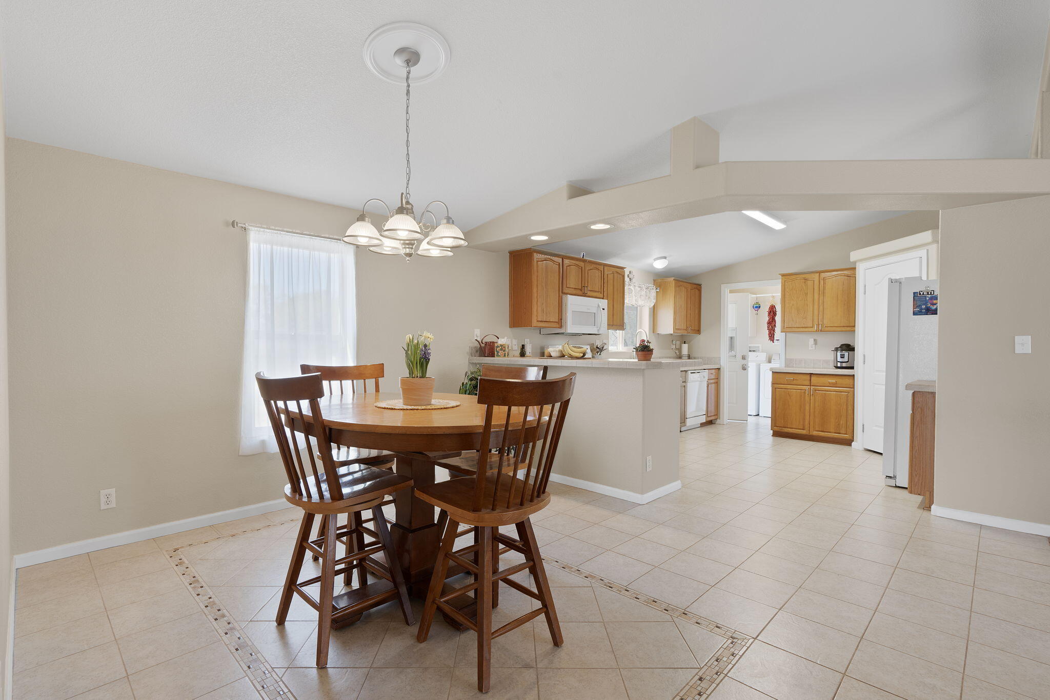 420 ROBIN MEADOW Street NW