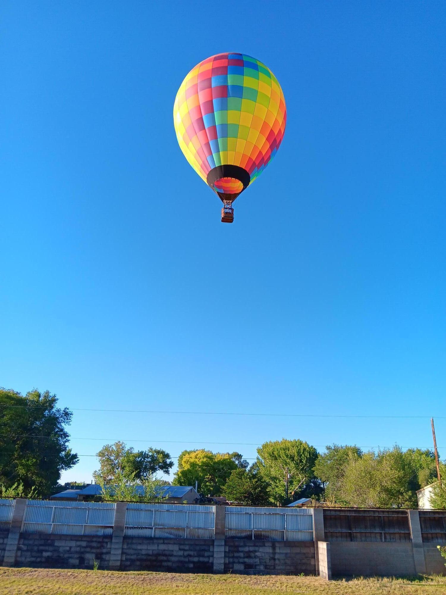 420 ROBIN MEADOW Street NW