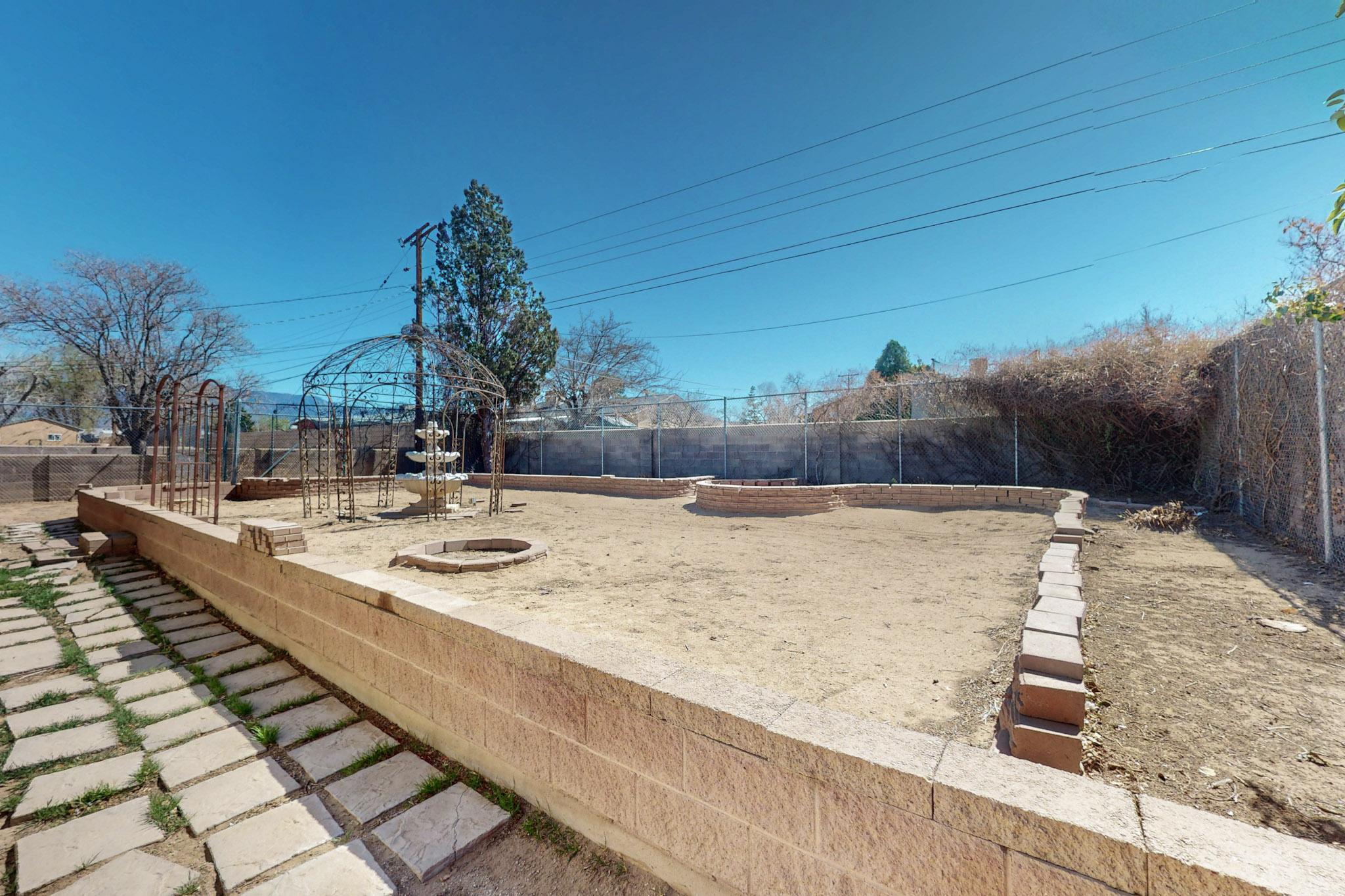 3414 MORNINGSIDE Drive NE