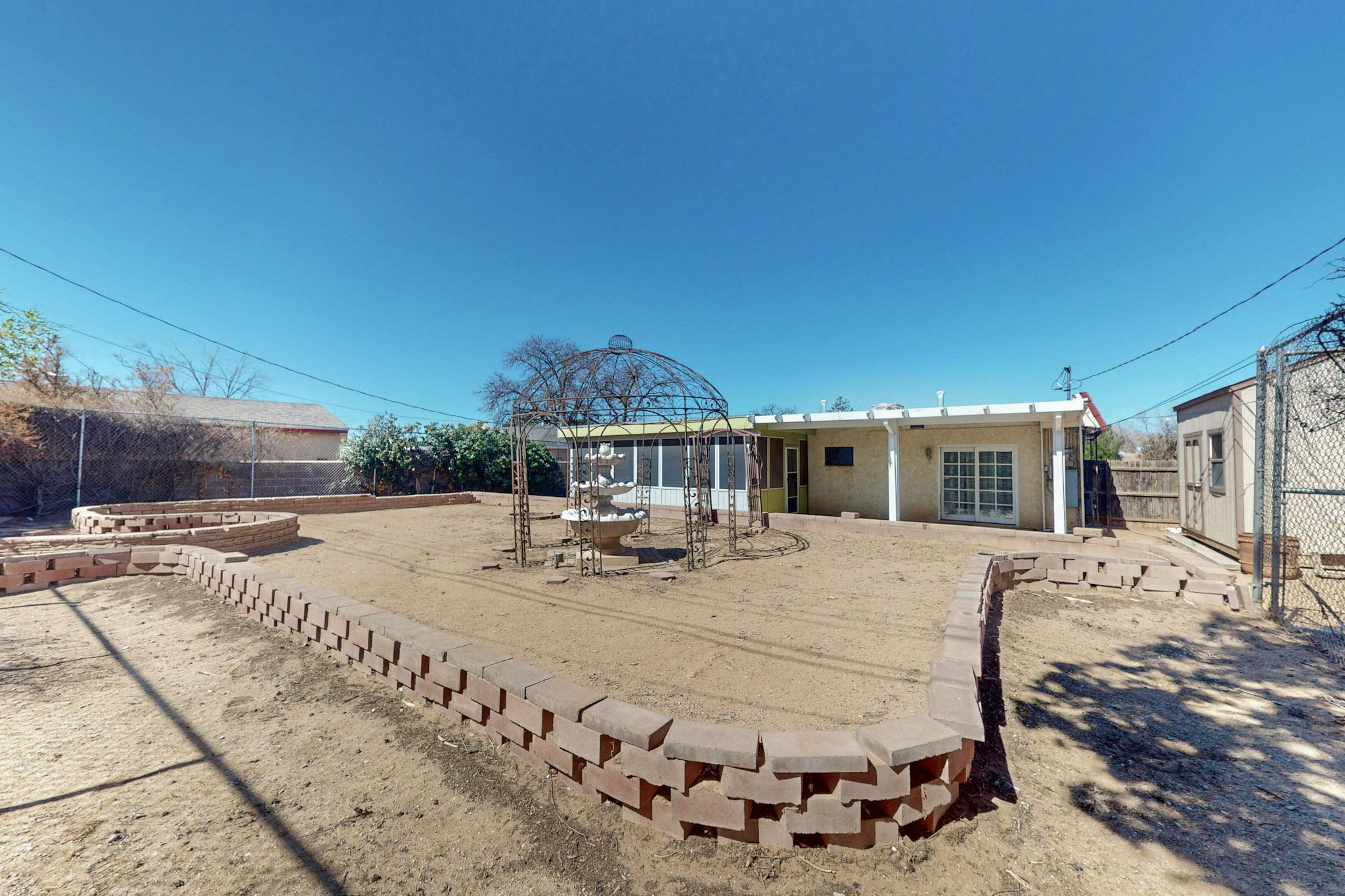 3414 MORNINGSIDE Drive NE