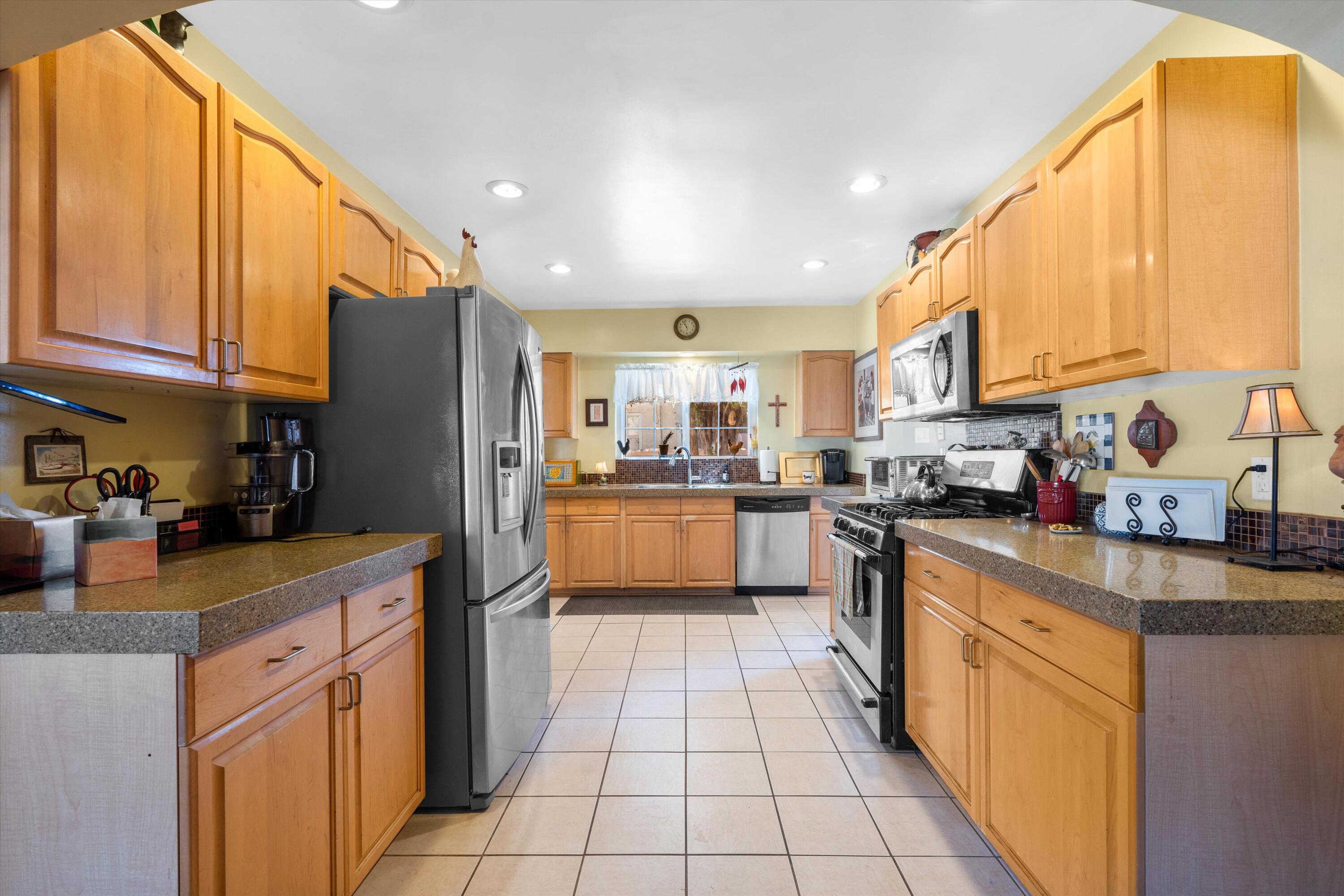 801 PARKLAND Circle SE