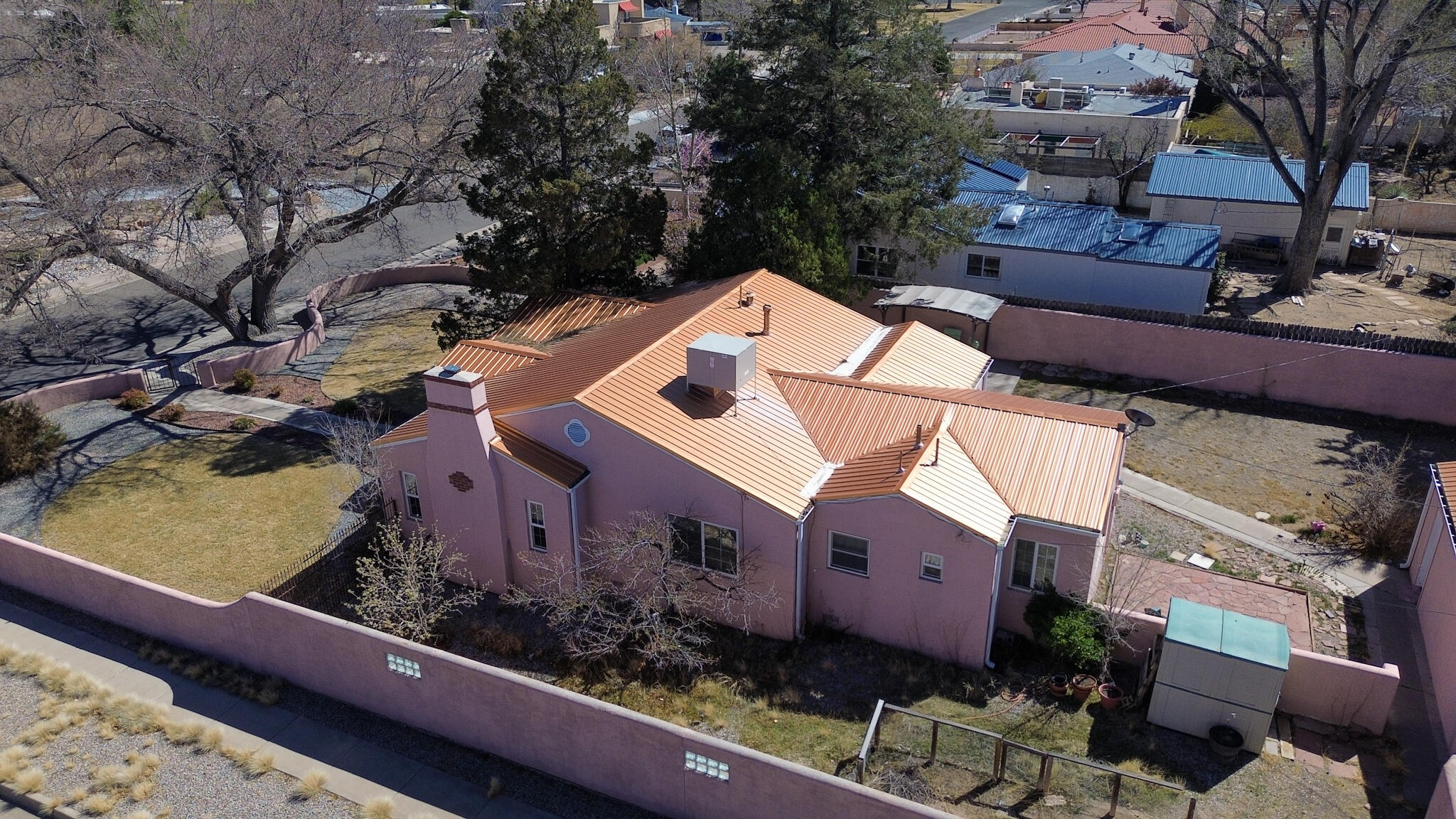 801 PARKLAND Circle SE