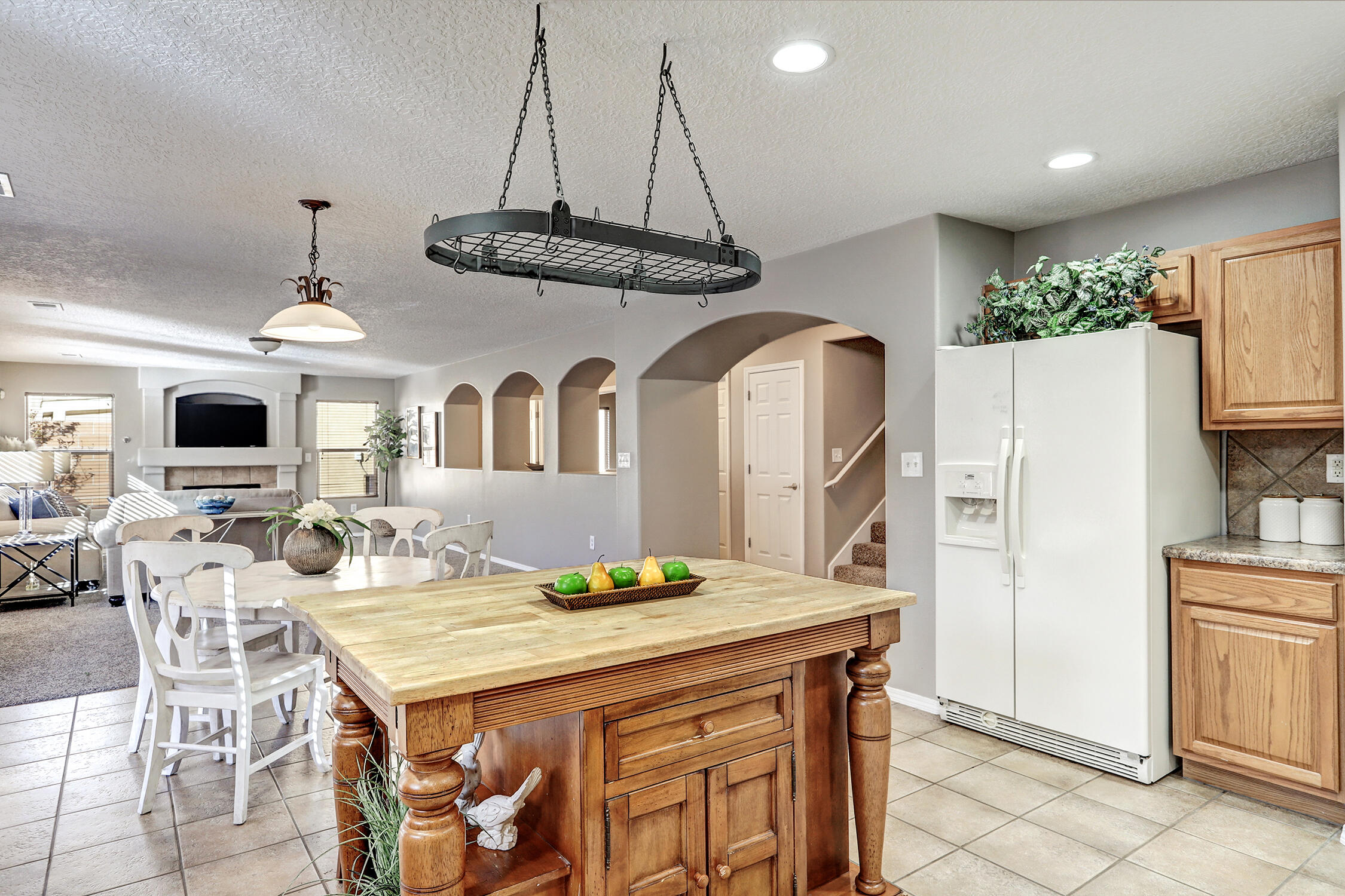 1230 Colibri Avenue NW