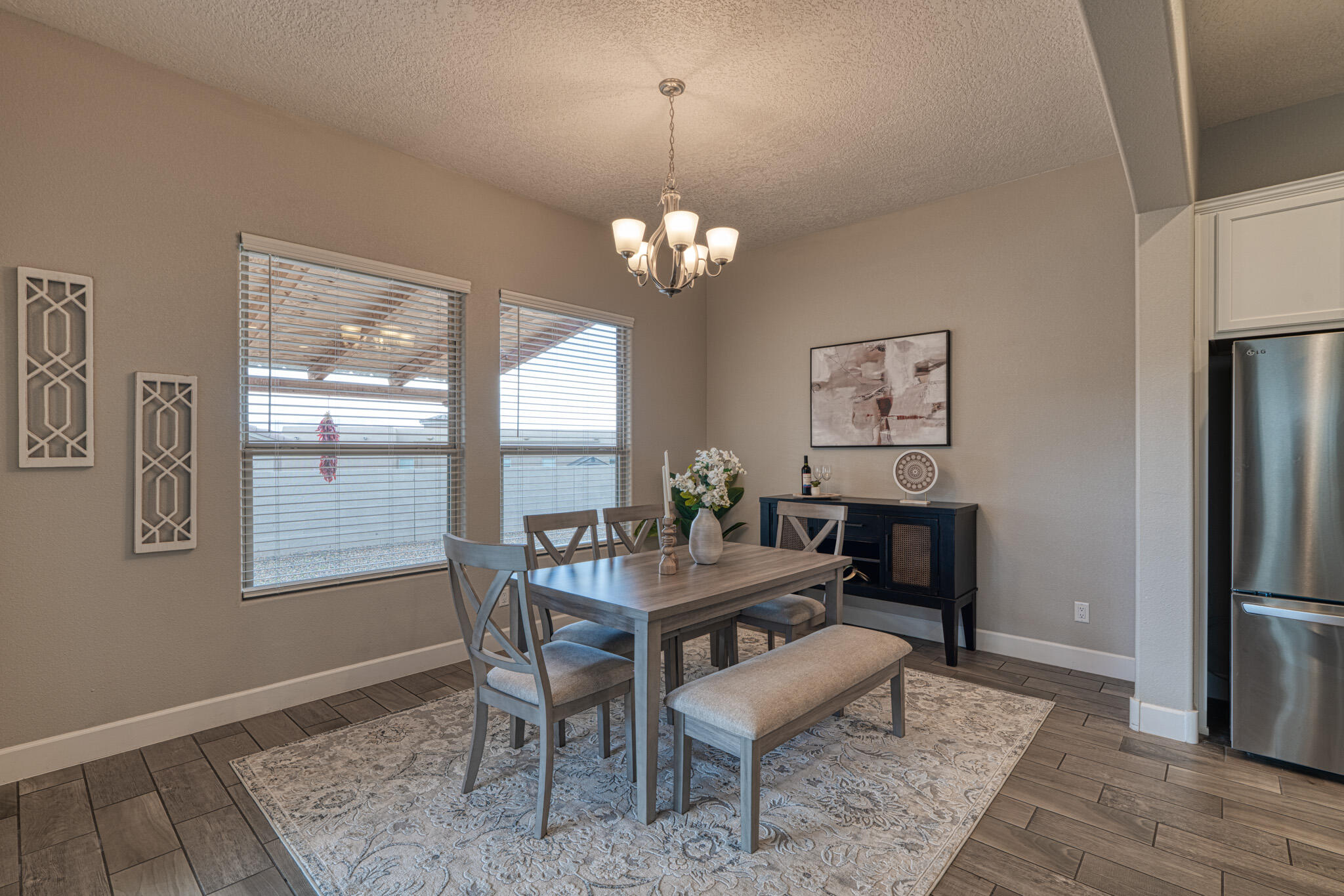 1954 CASTLE PEAK Loop NE