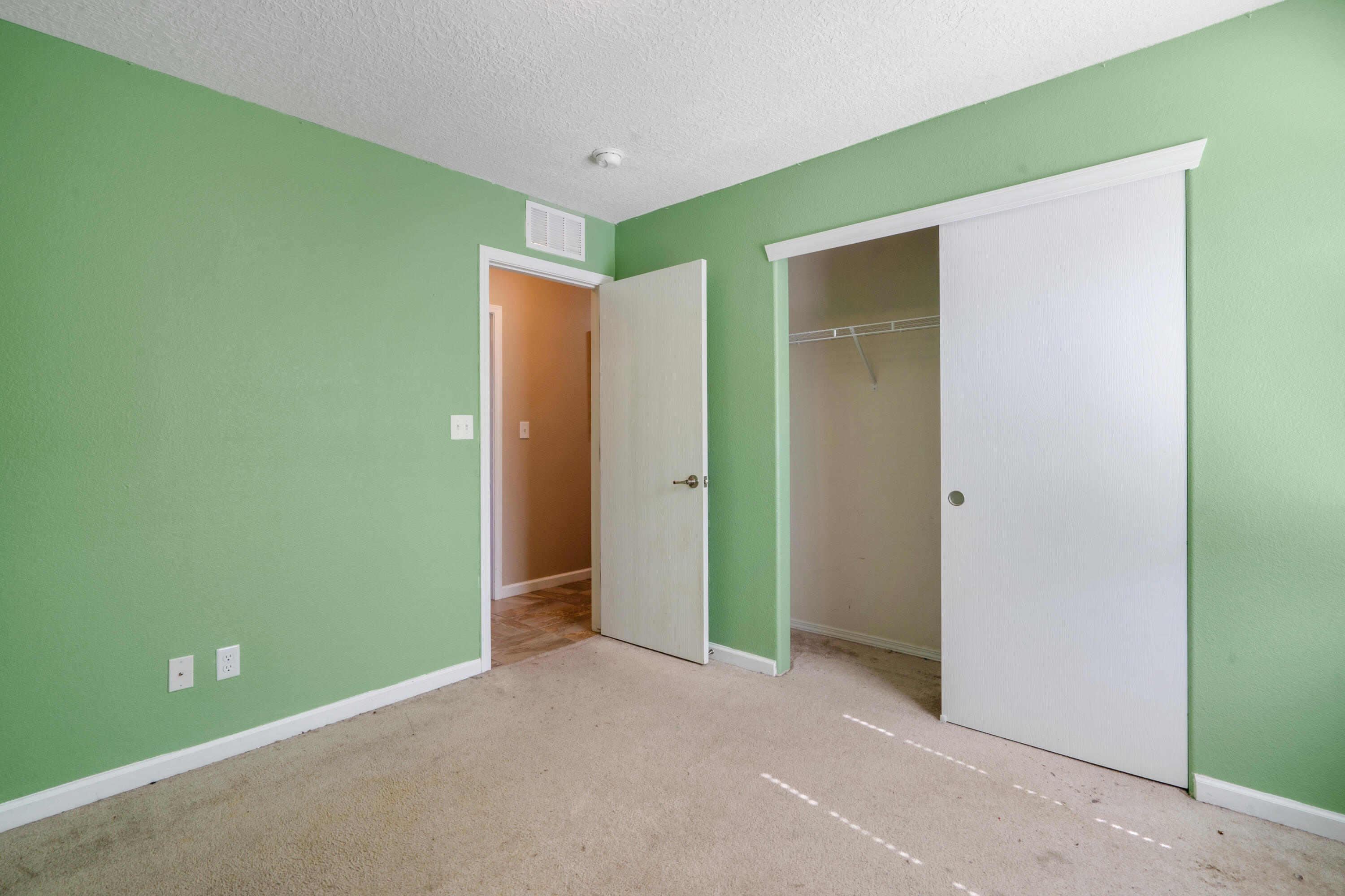 131 LAS RAMBLAS Avenue NW