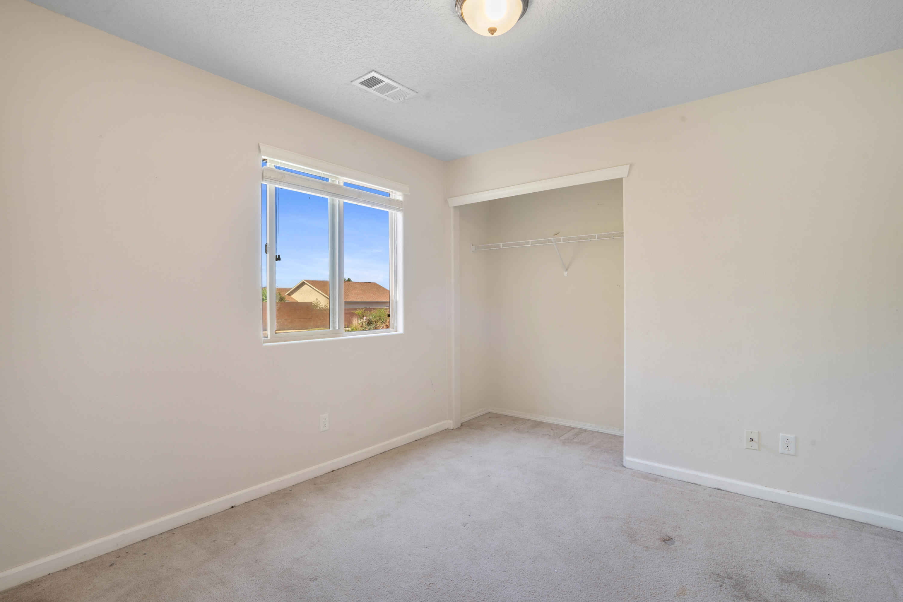 131 LAS RAMBLAS Avenue NW