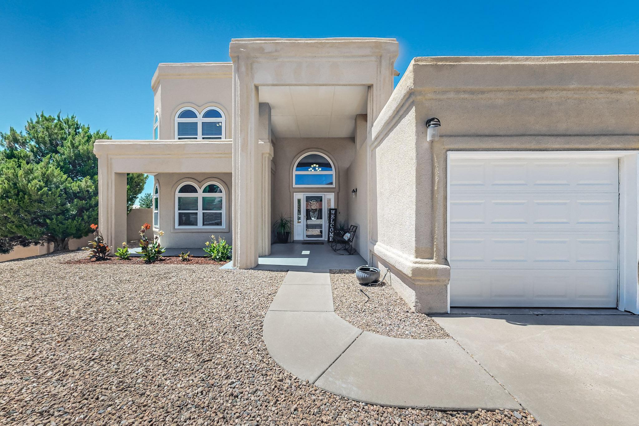 5701 Royal Oak Drive NE