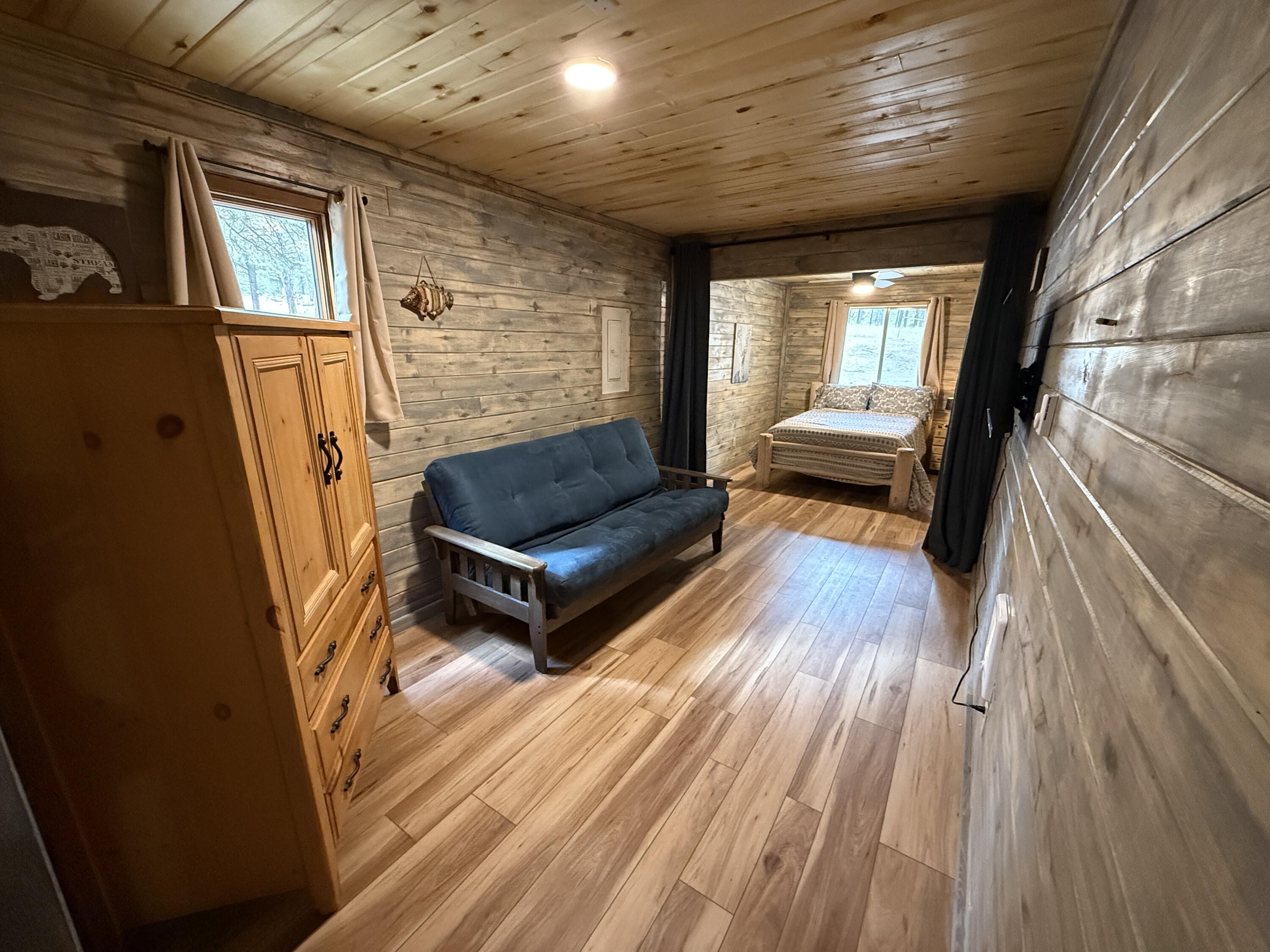 10 Woodland Drive