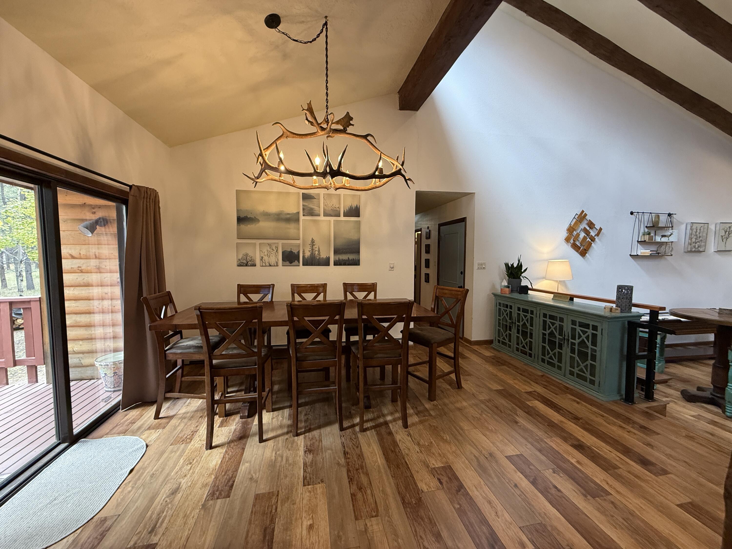 10 Woodland Drive