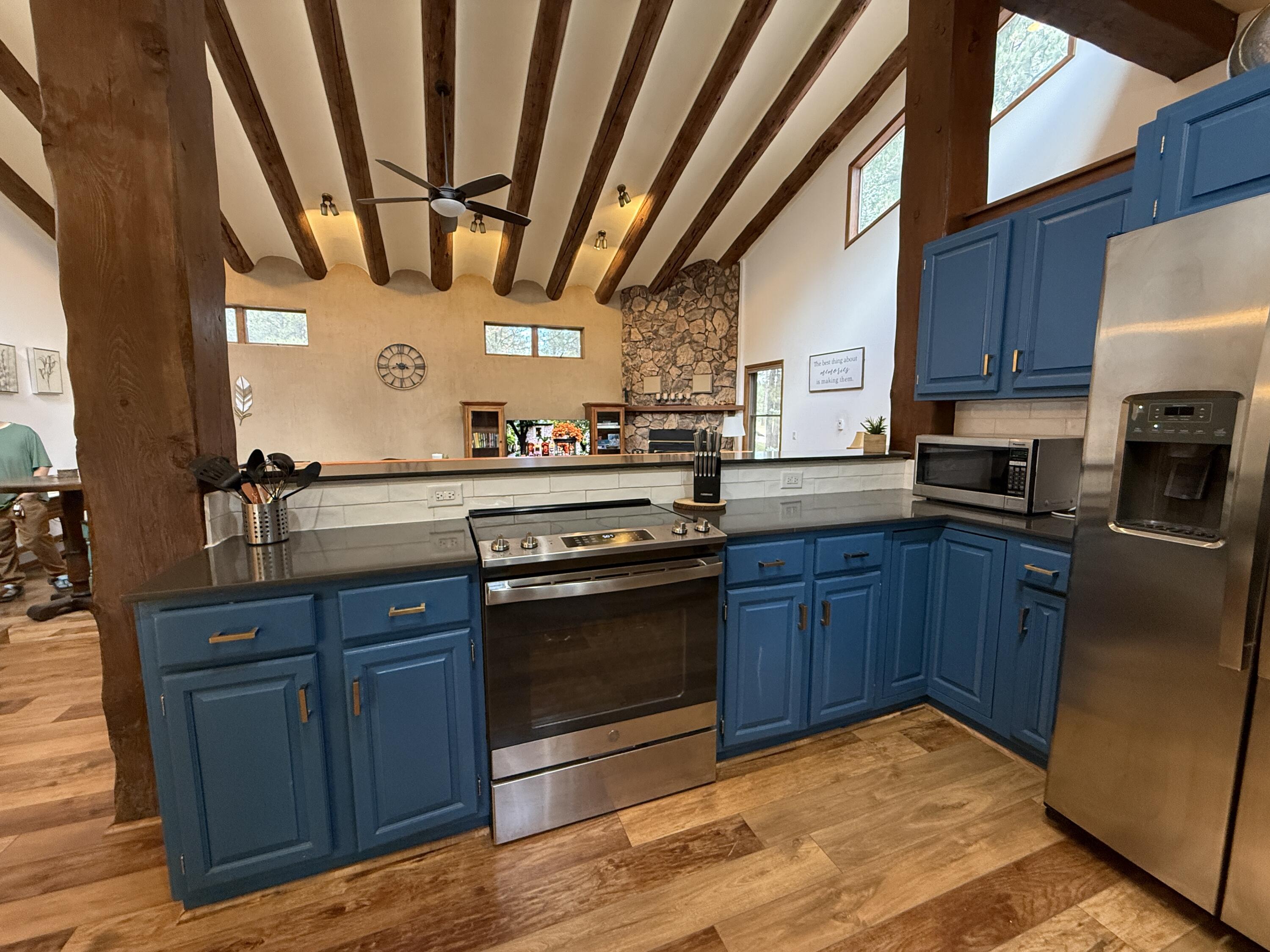 10 Woodland Drive