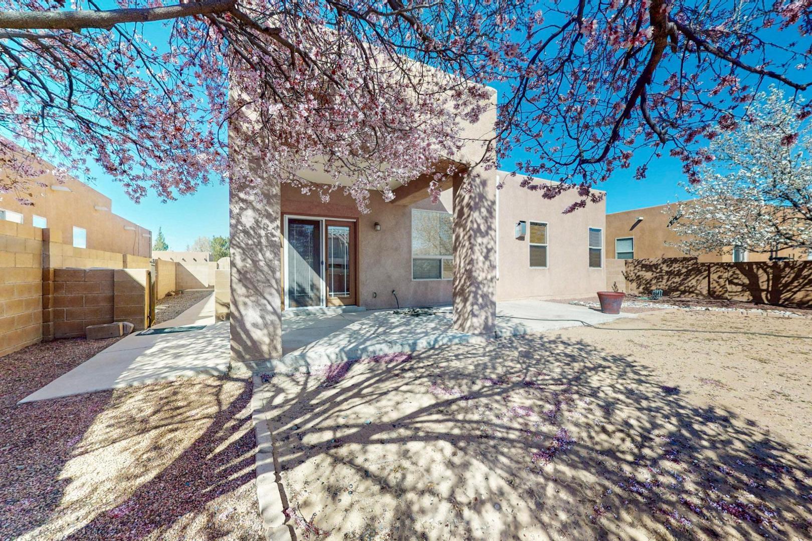 1116 Calle Corvo NE