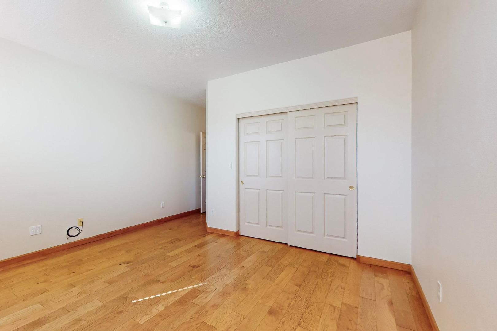 1116 Calle Corvo NE