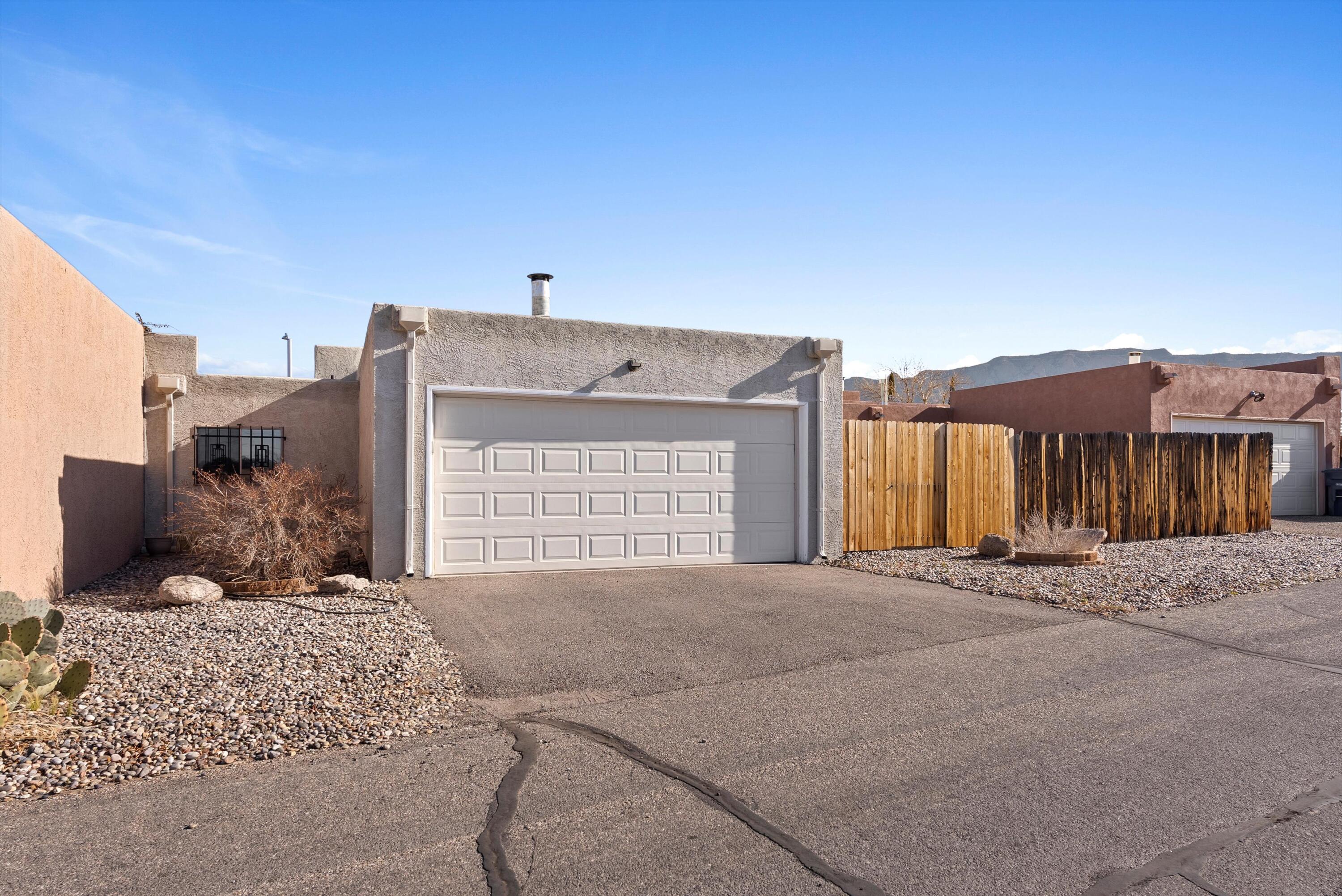 8312 Parrot Run Road NE