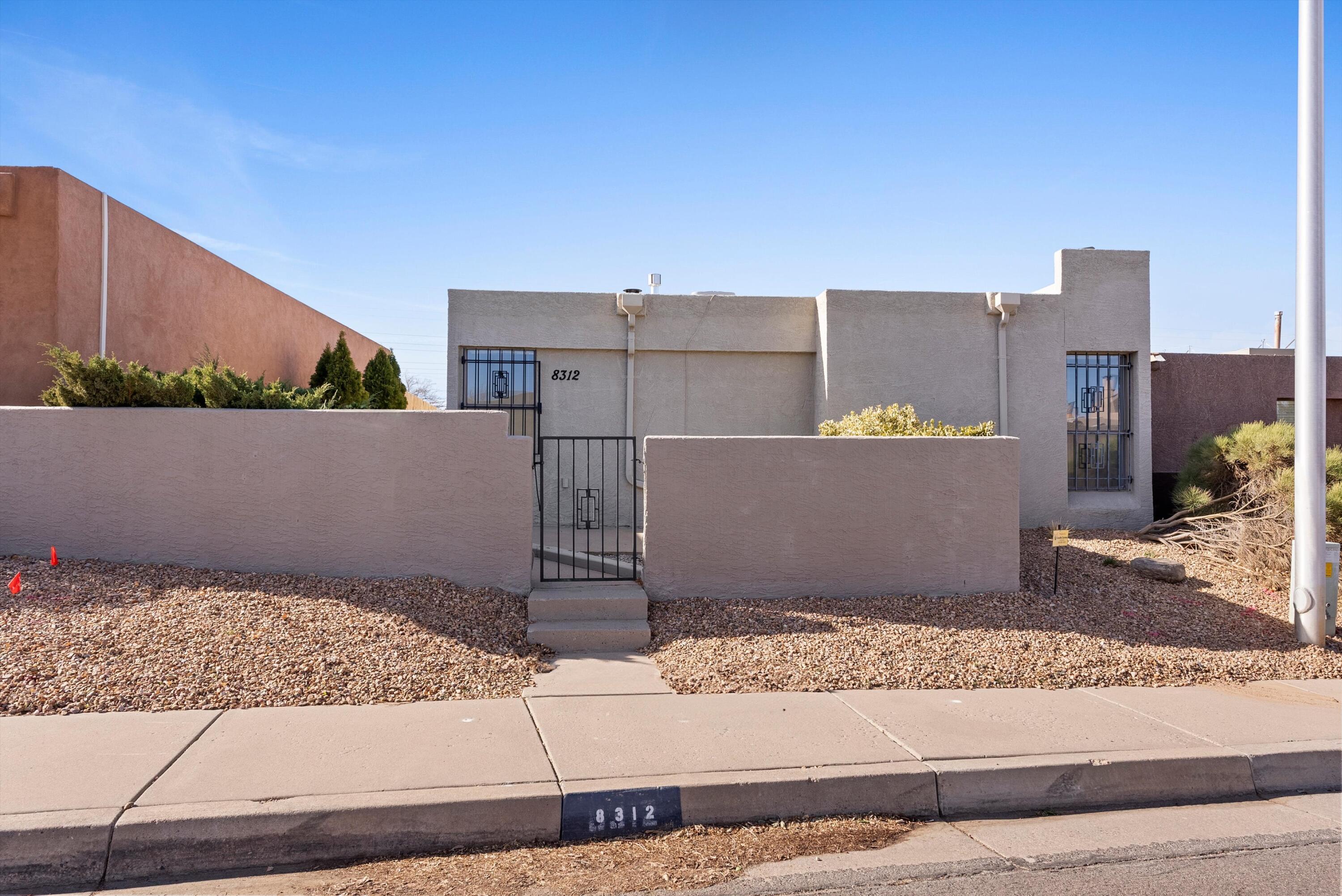 8312 Parrot Run Road NE