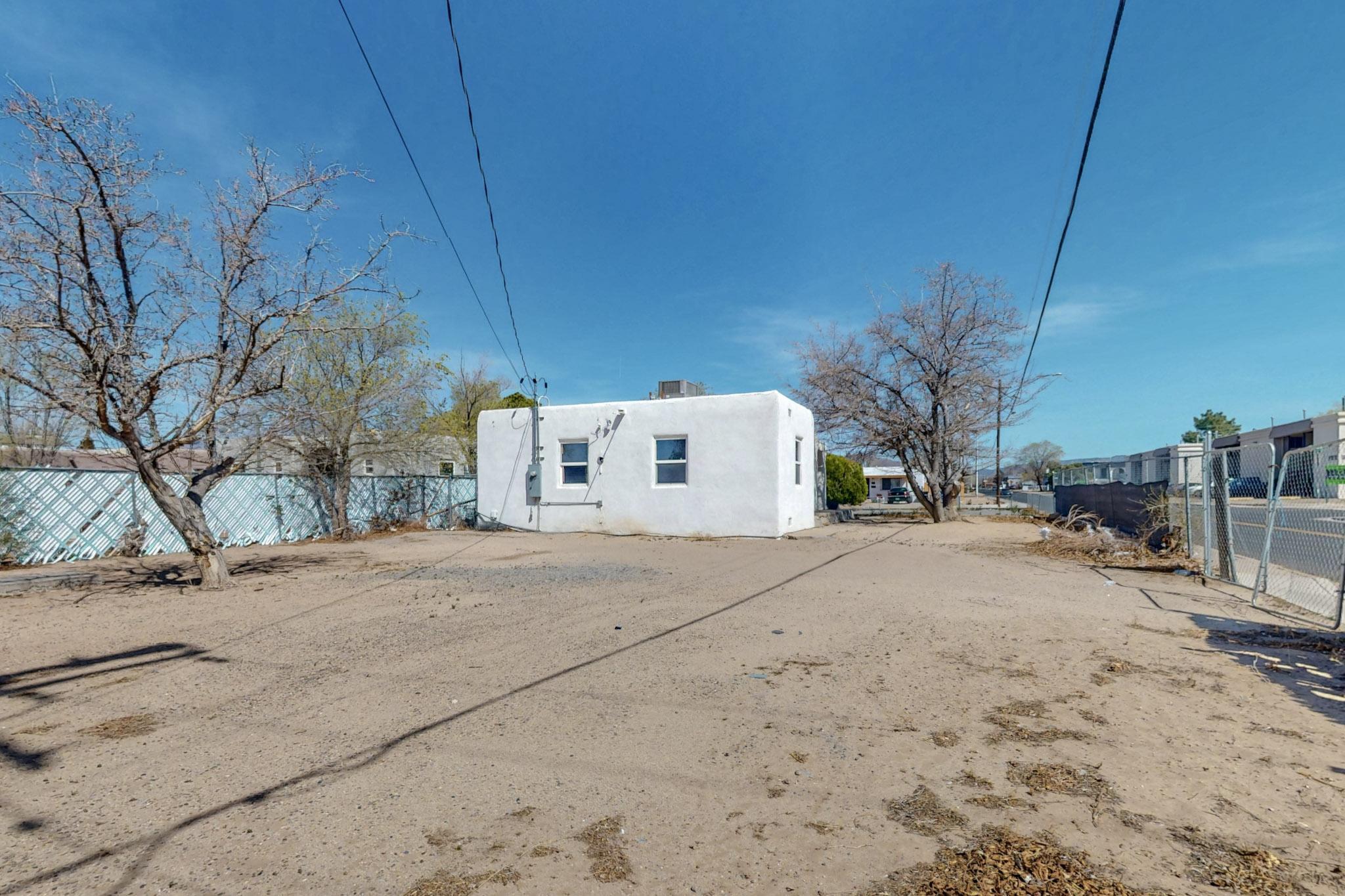 945 Madeira Drive SE Drive SE