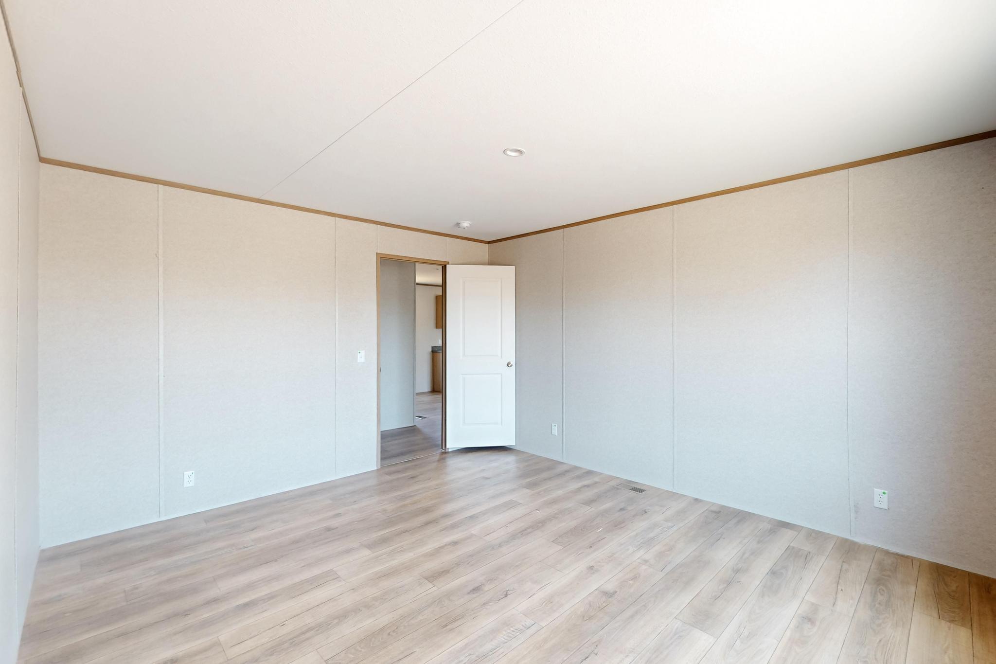 1019 W Chavez Avenue