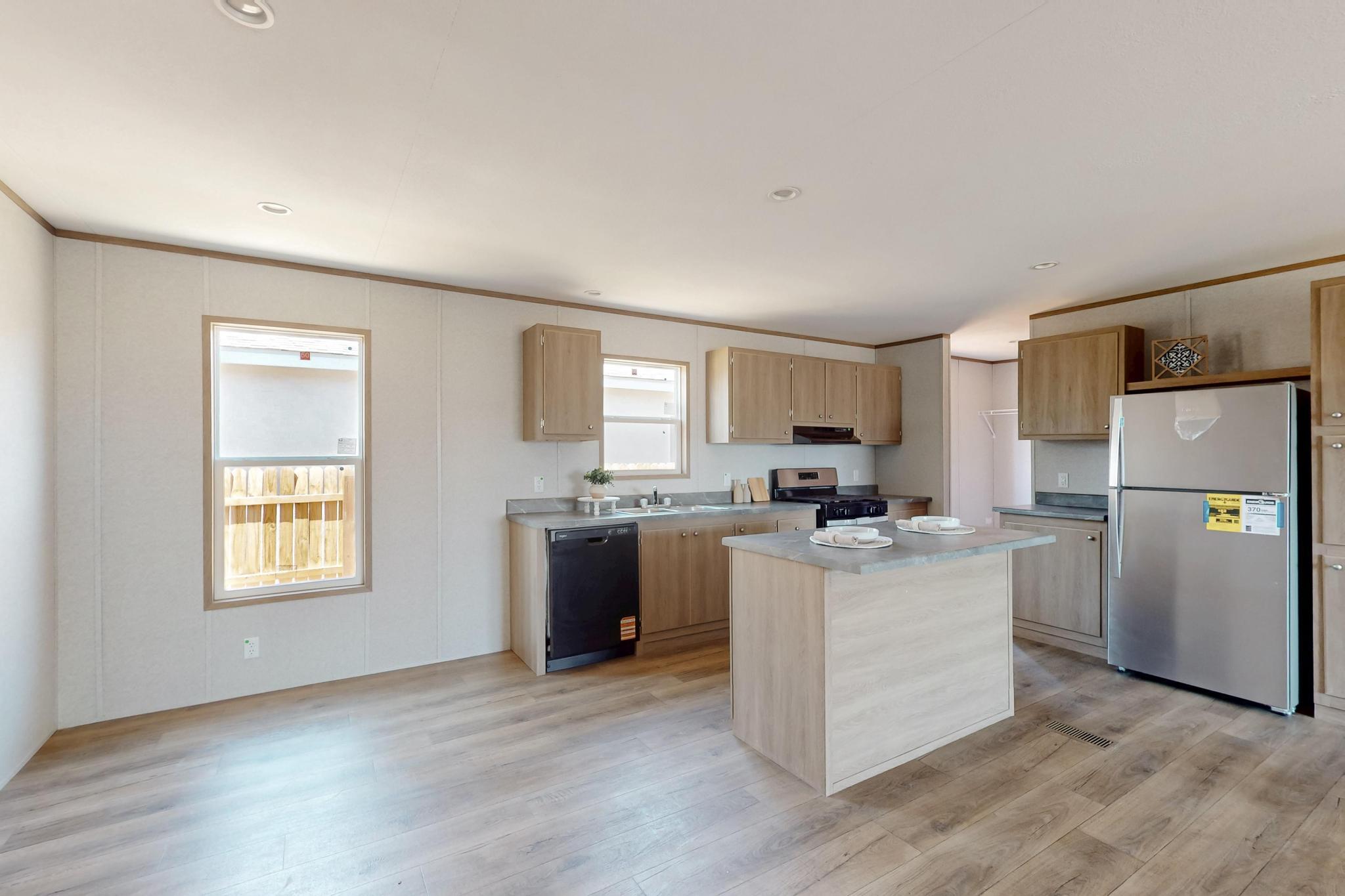 1019 W Chavez Avenue