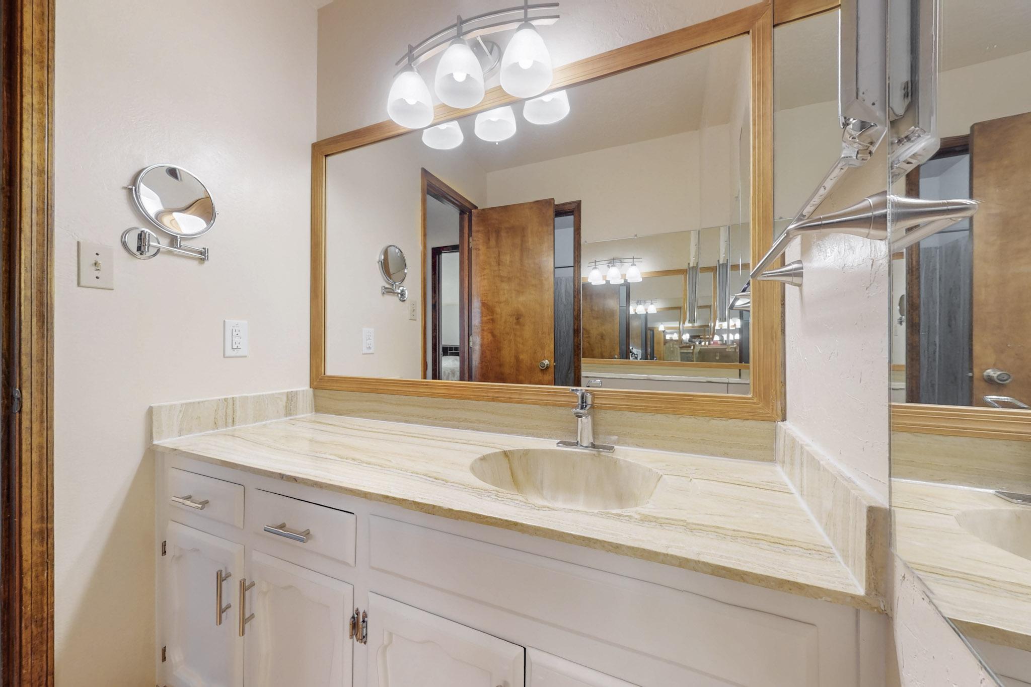 12104 EL DORADO Place NE