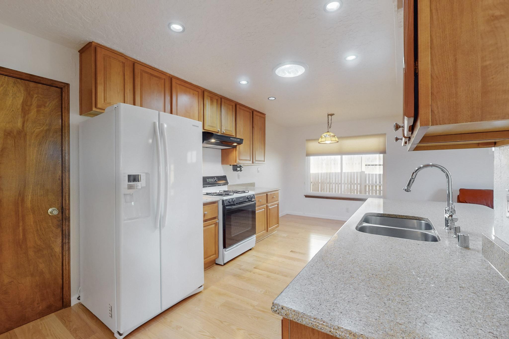 12104 EL DORADO Place NE