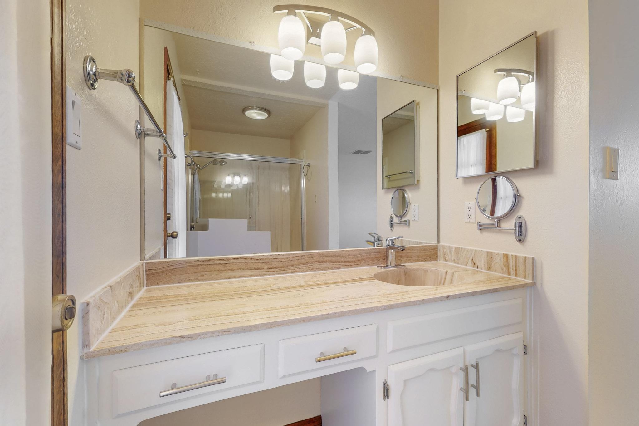 12104 EL DORADO Place NE