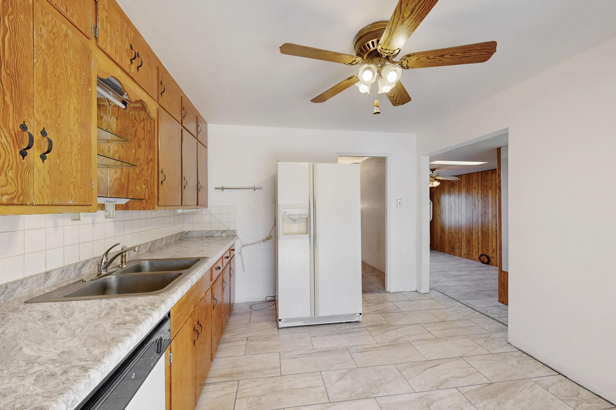 1708 BUENA VISTA Drive SE