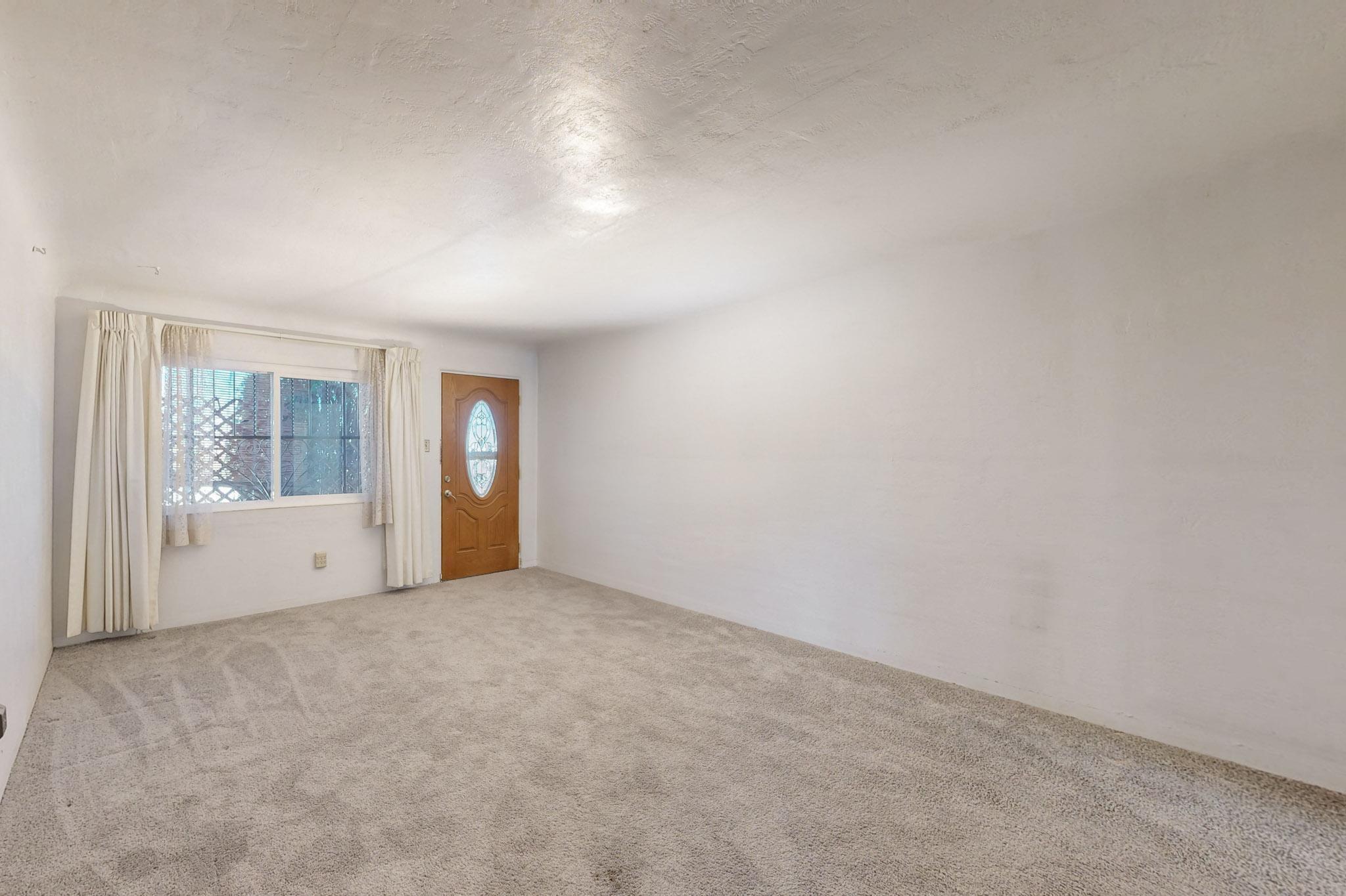 1708 BUENA VISTA Drive SE