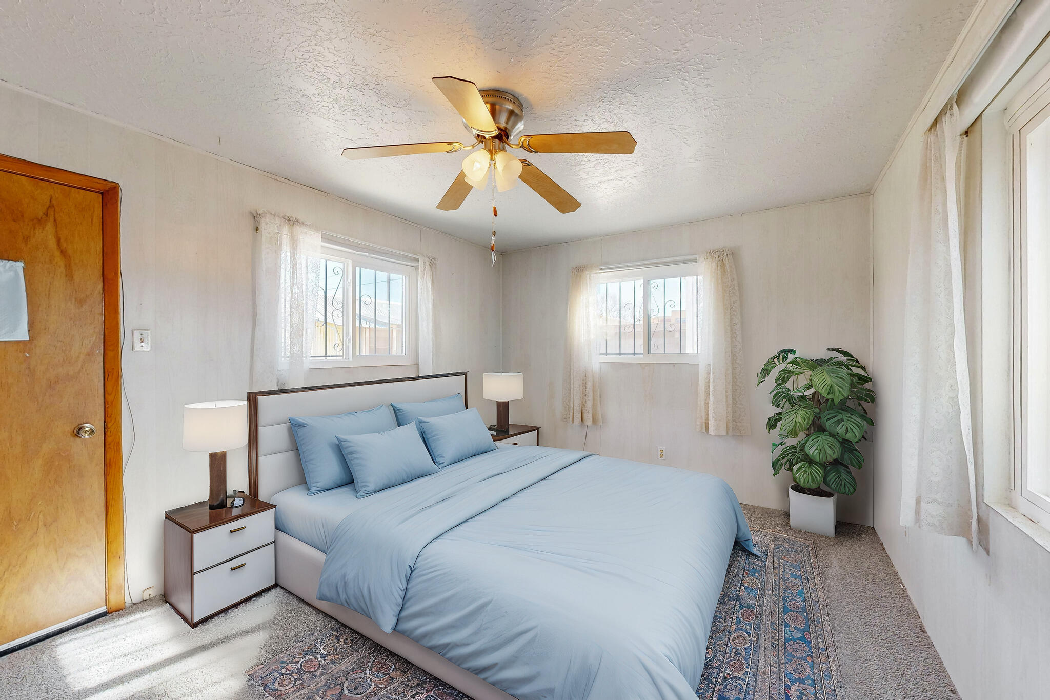 1708 BUENA VISTA Drive SE
