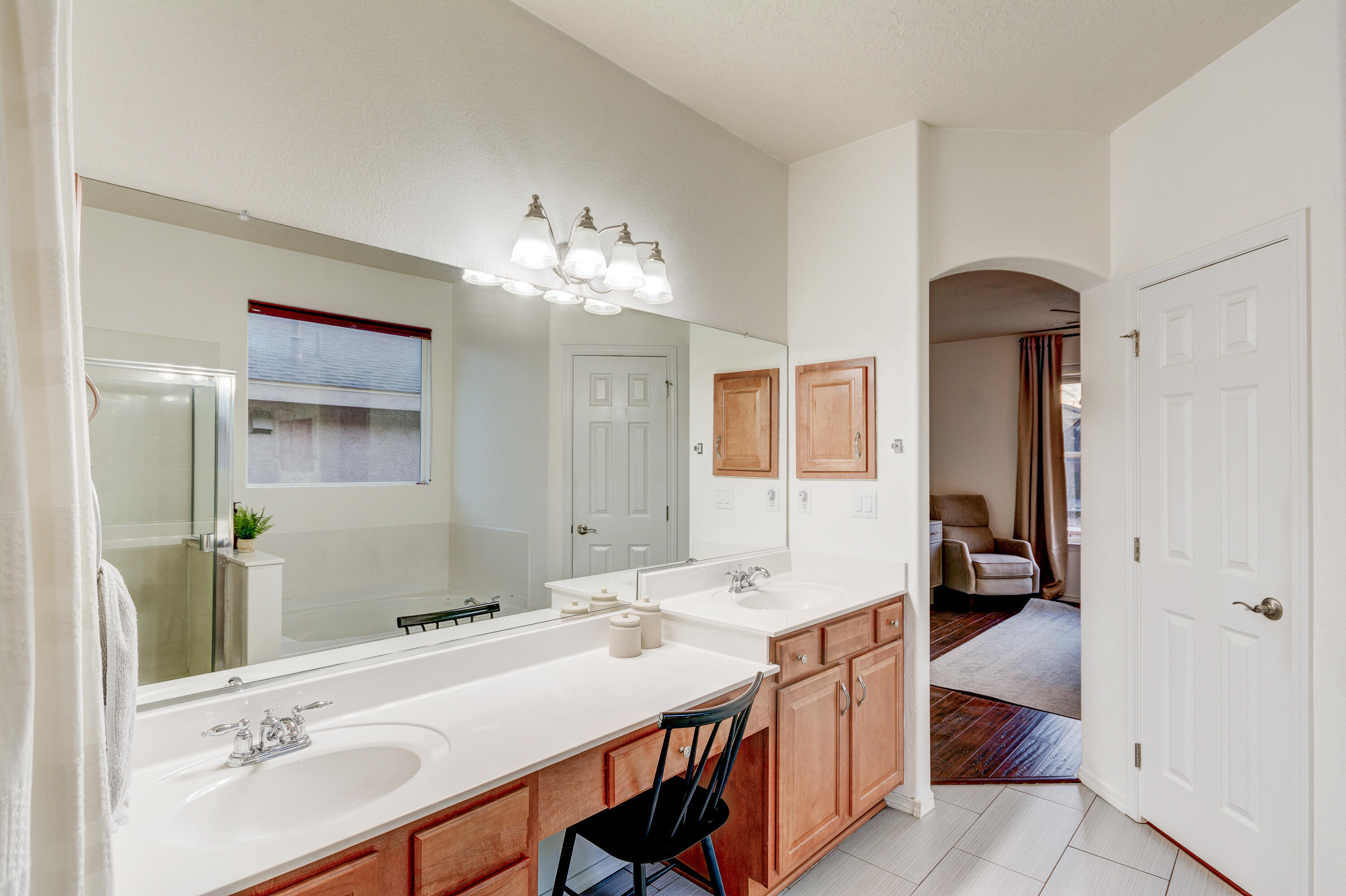 10527 Brookville Street NW