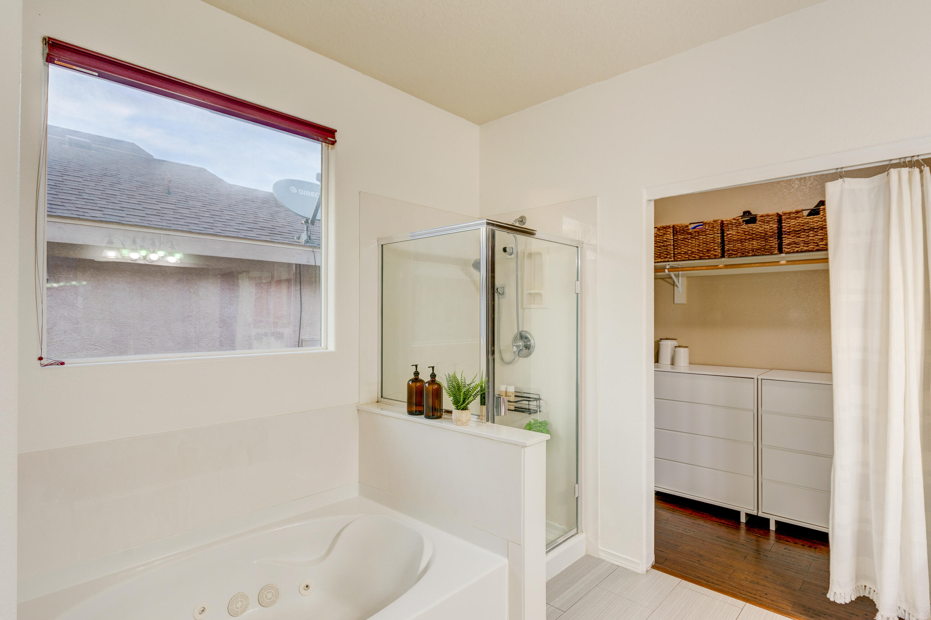 10527 Brookville Street NW