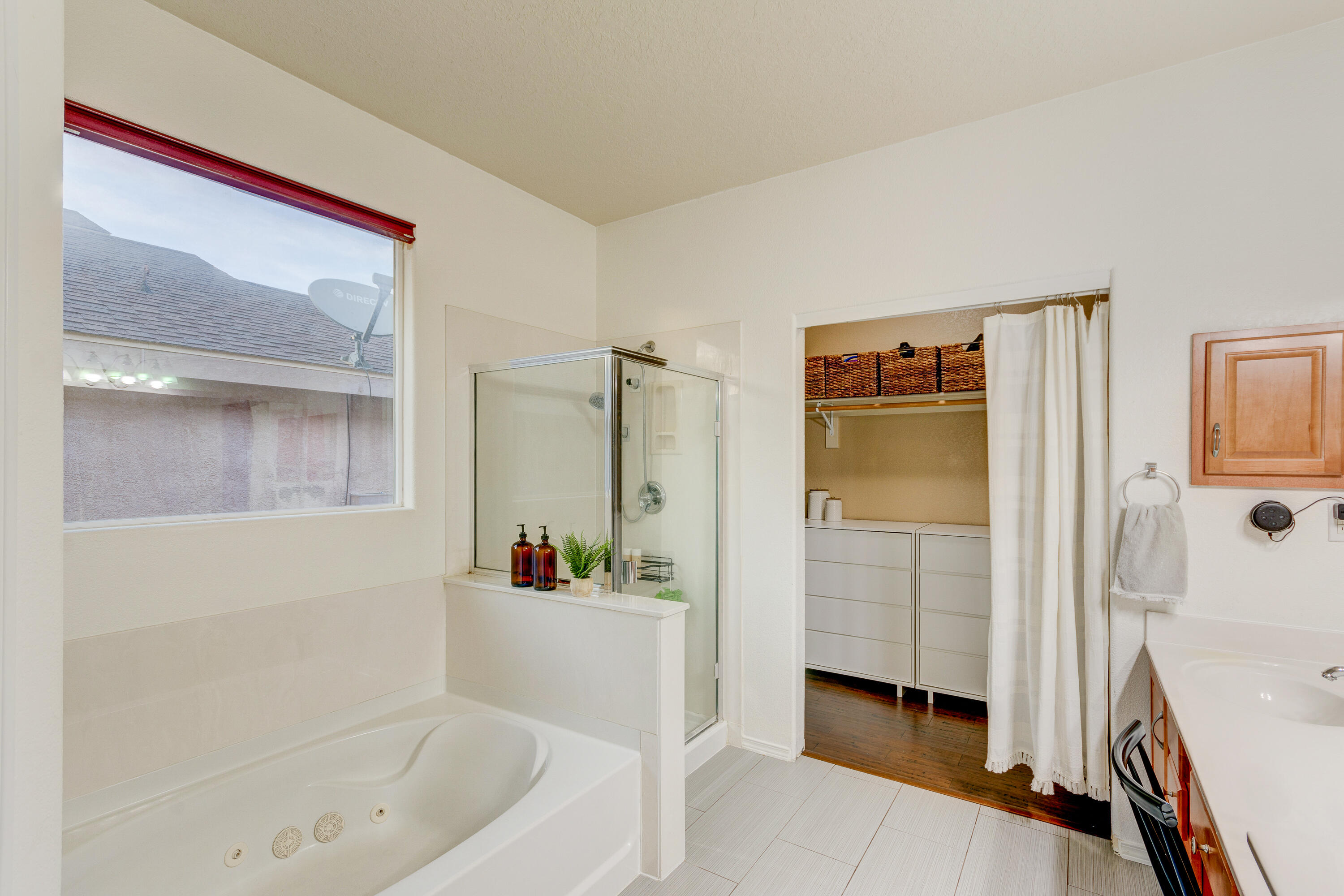 10527 Brookville Street NW