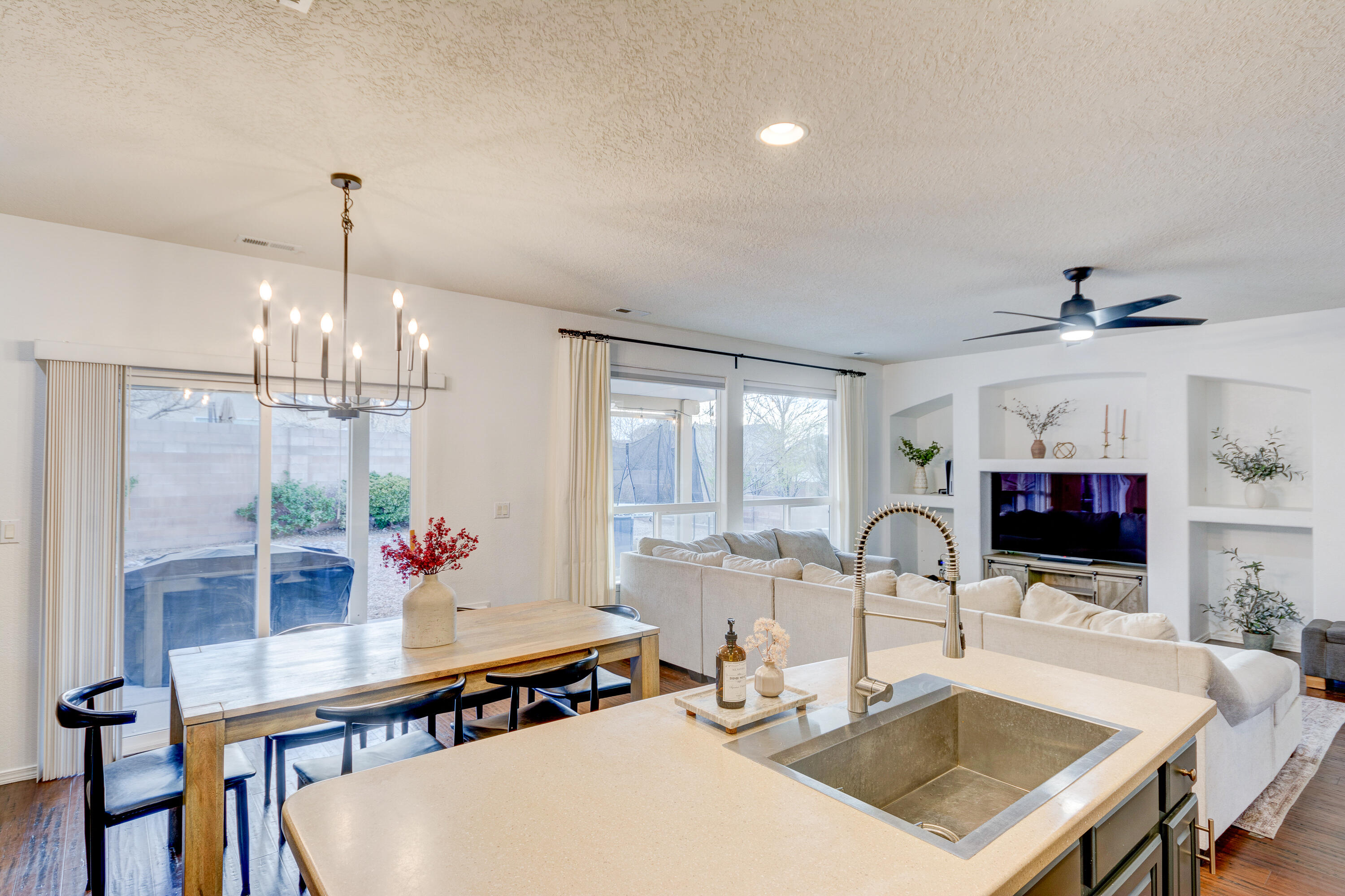 10527 Brookville Street NW