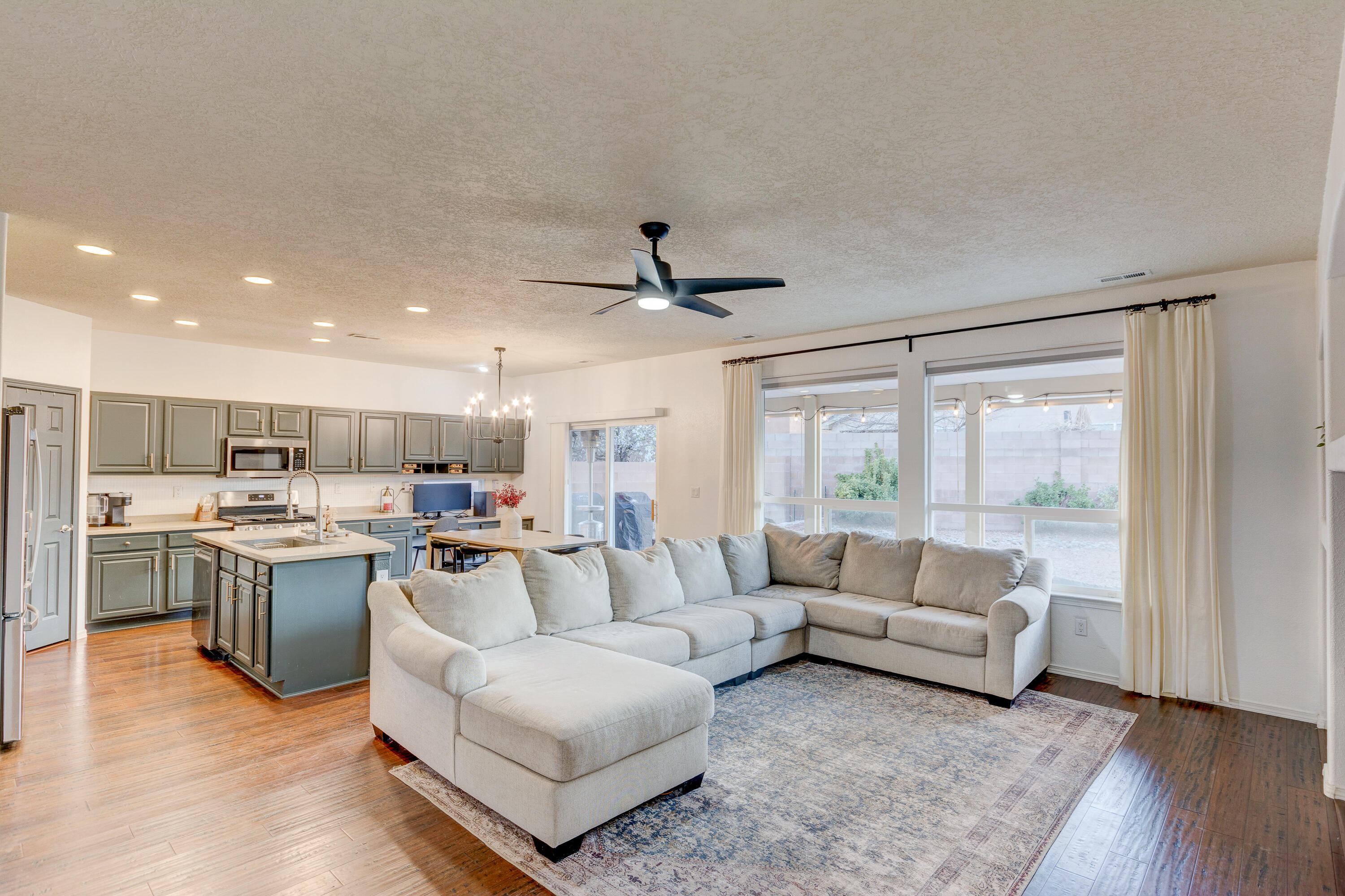 10527 Brookville Street NW