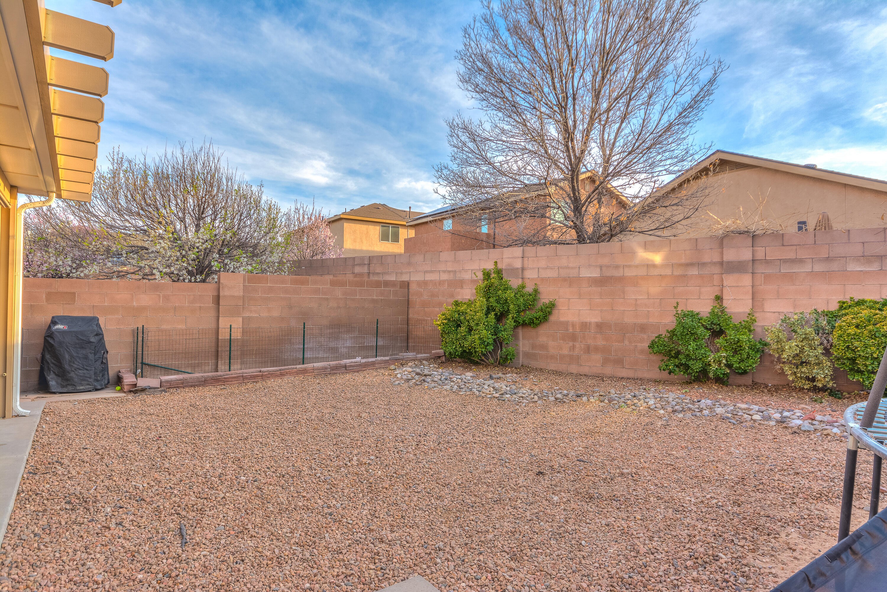 10527 Brookville Street NW