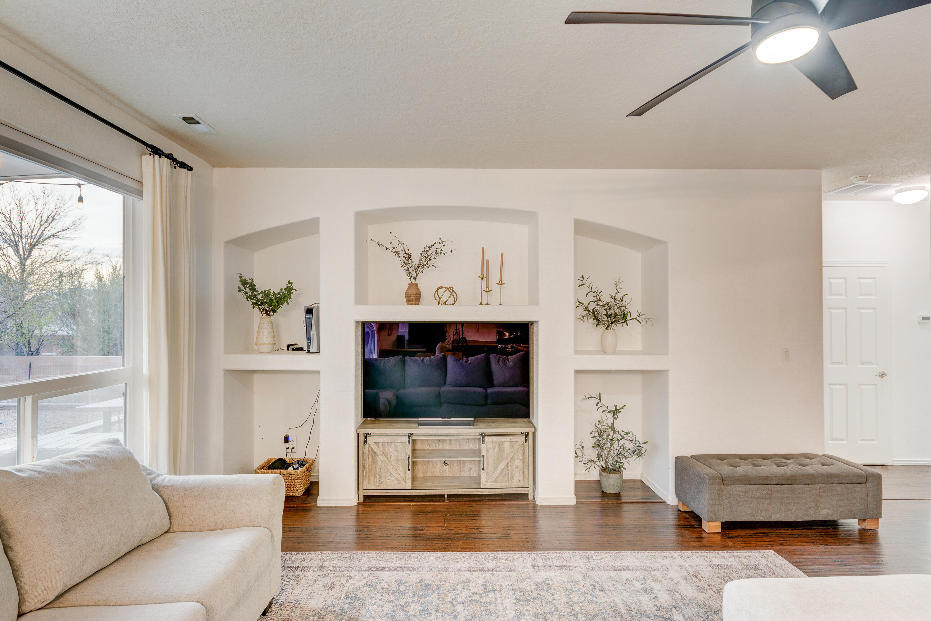 10527 Brookville Street NW