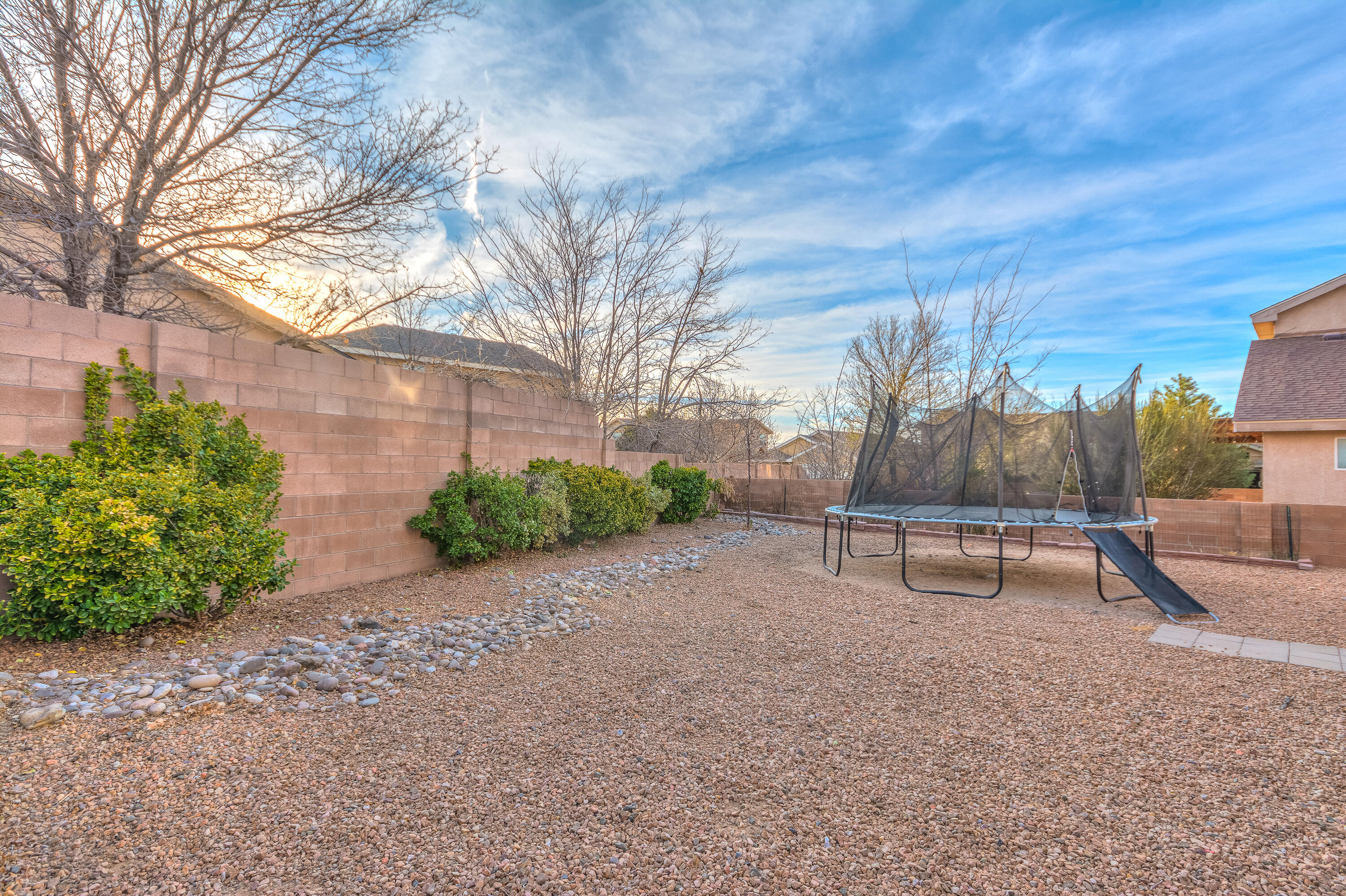 10527 Brookville Street NW