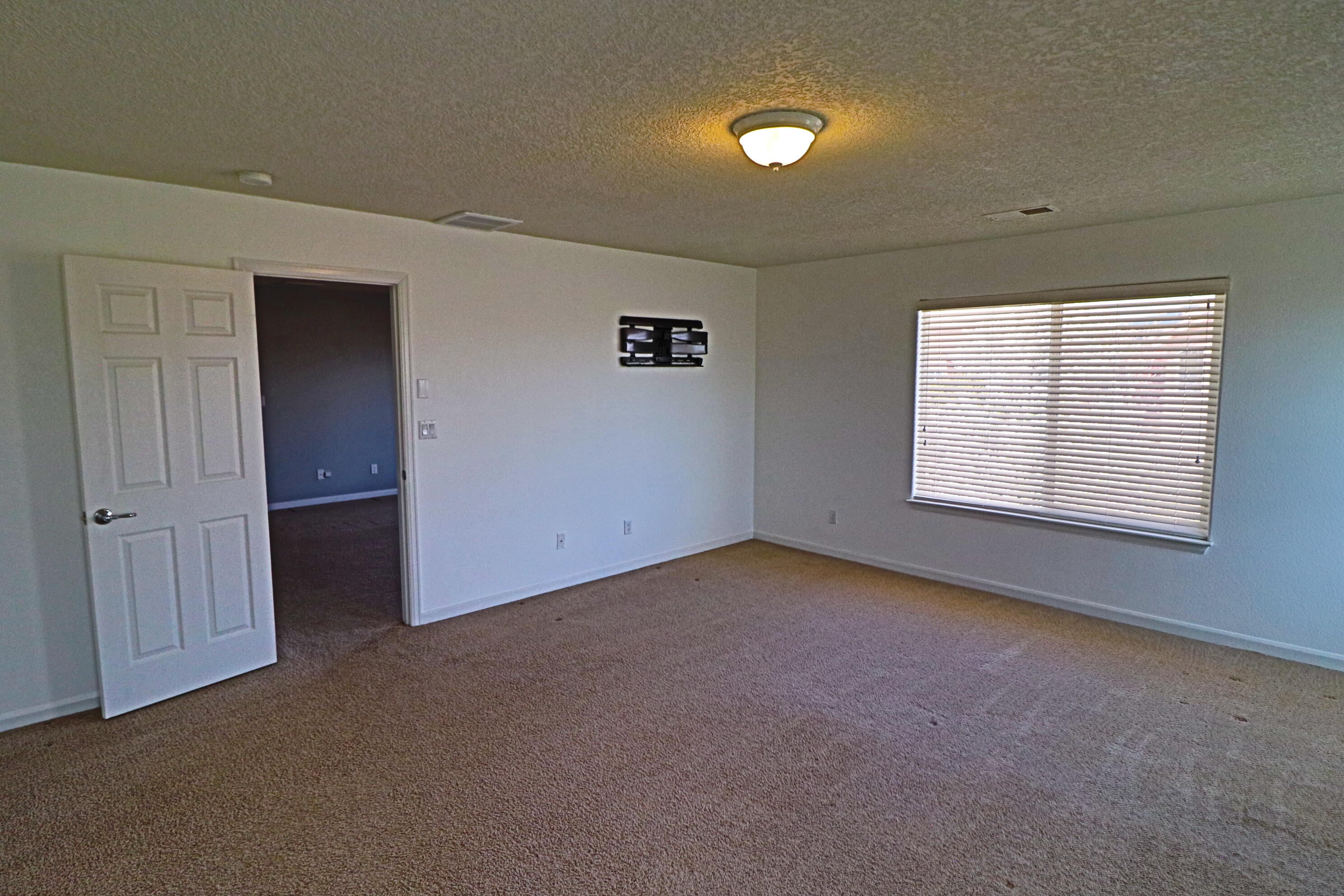 1309 Cirrus Drive NW