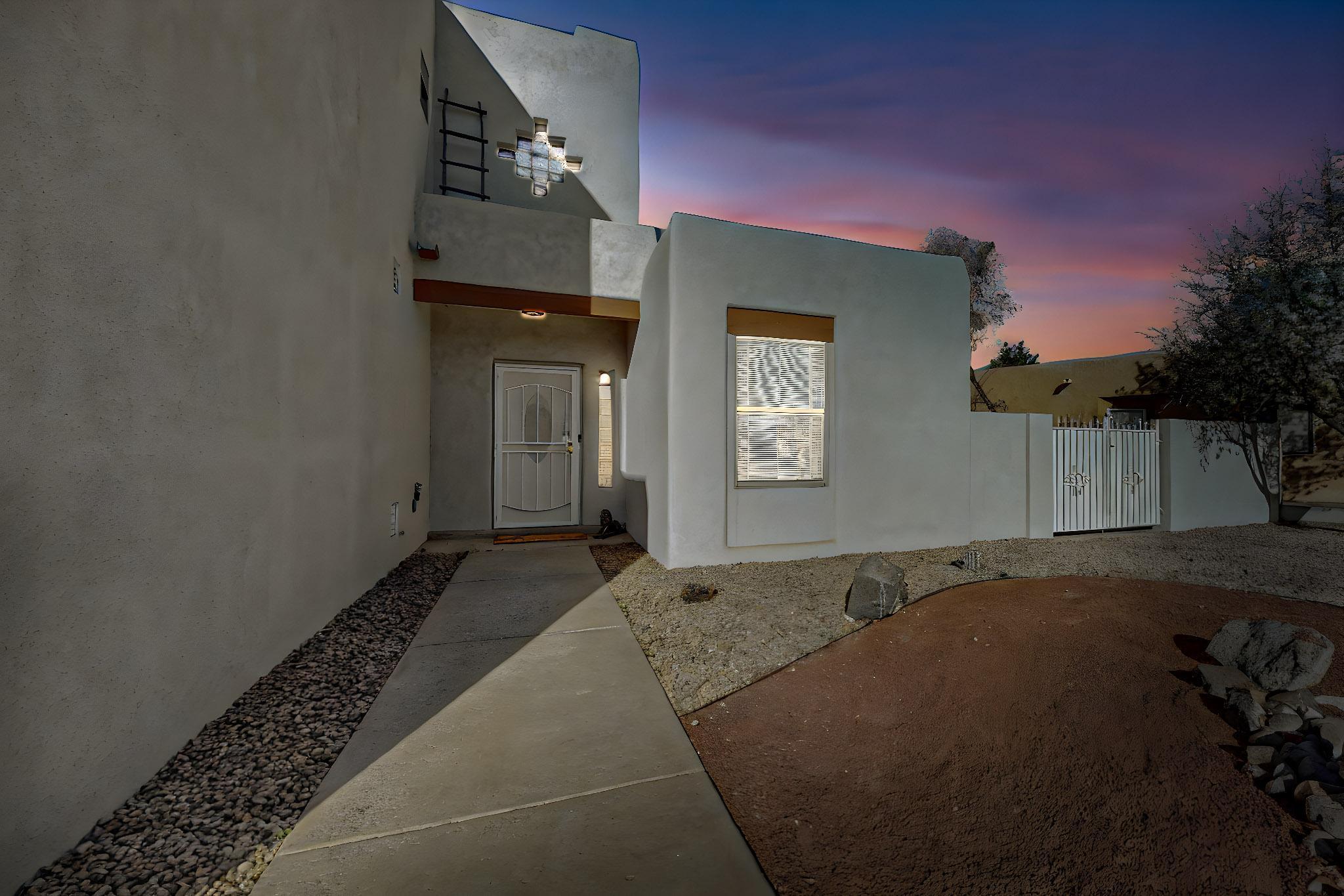 10131 ARROYO BEND Drive NW