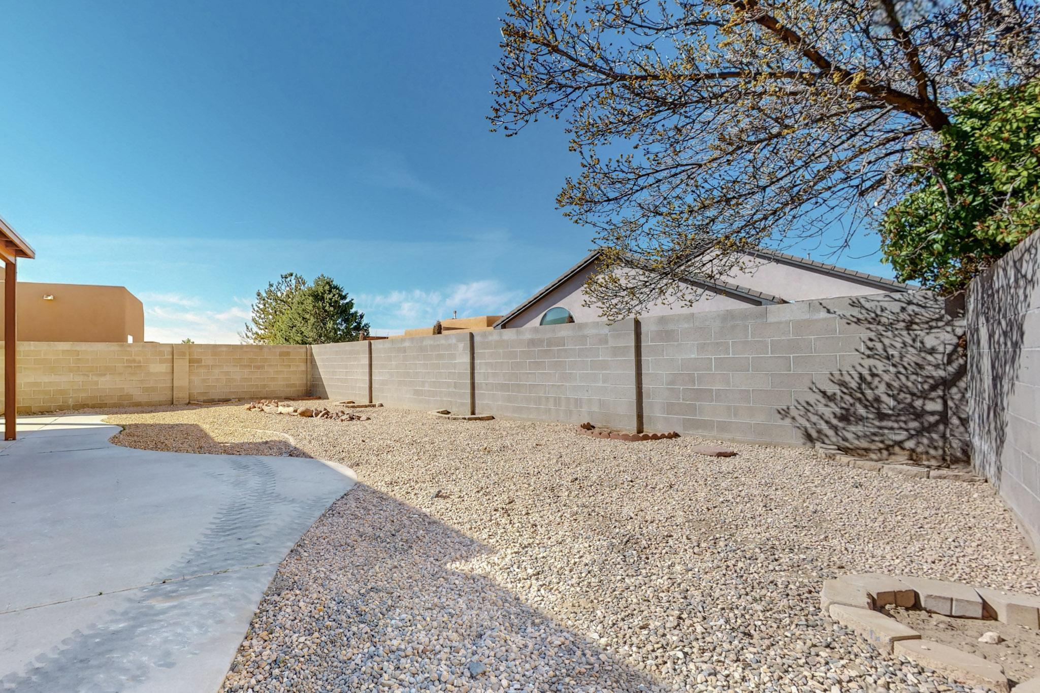 10131 ARROYO BEND Drive NW