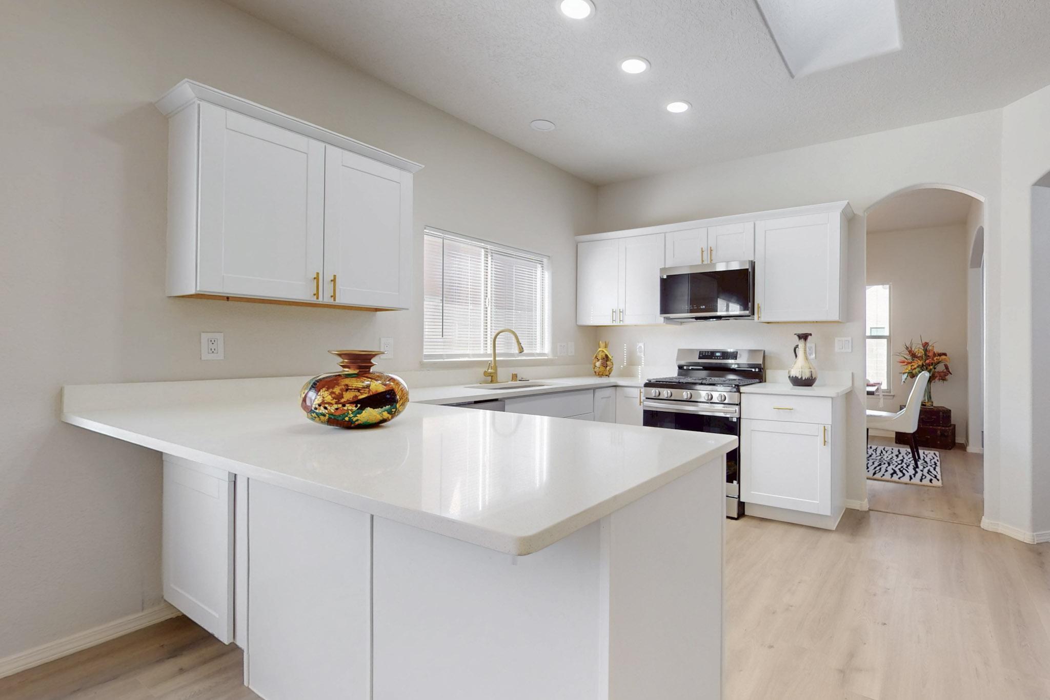10131 ARROYO BEND Drive NW