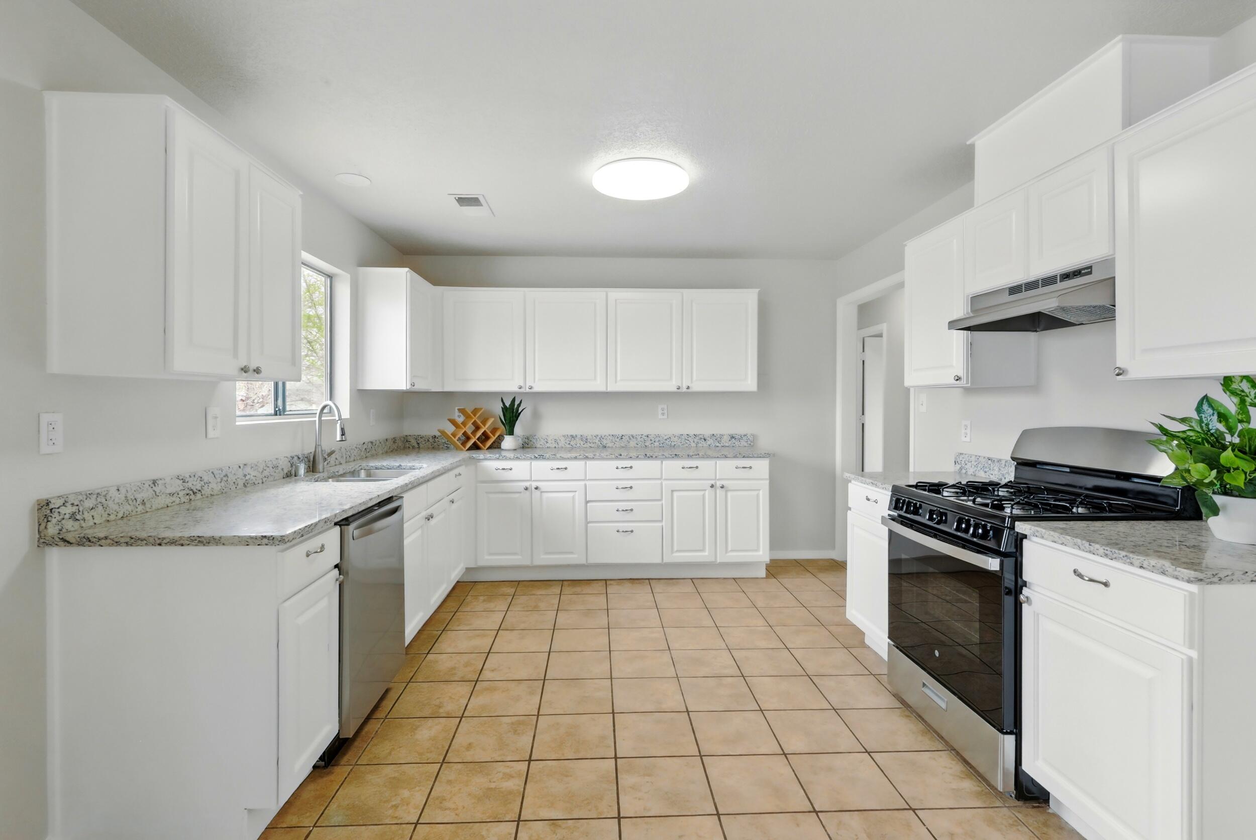 1612 EDITH Drive