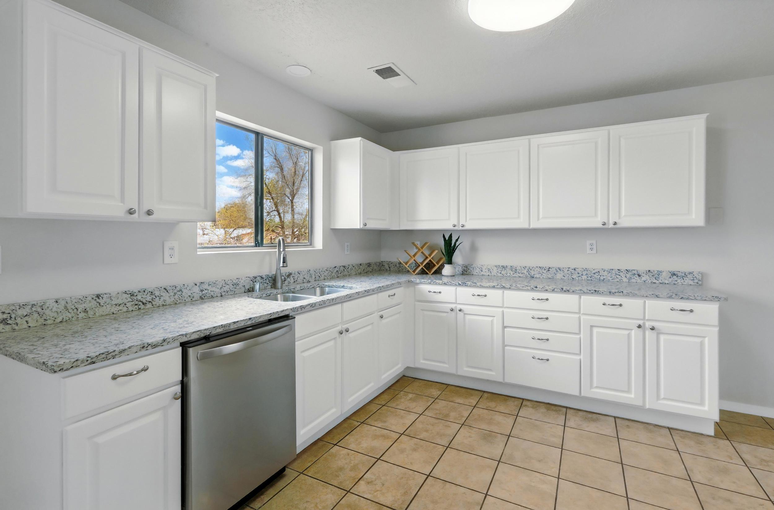 1612 EDITH Drive