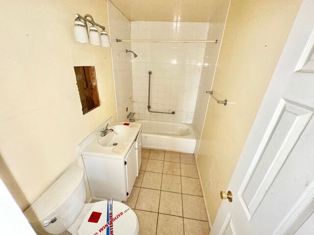 601 E Sargent Street